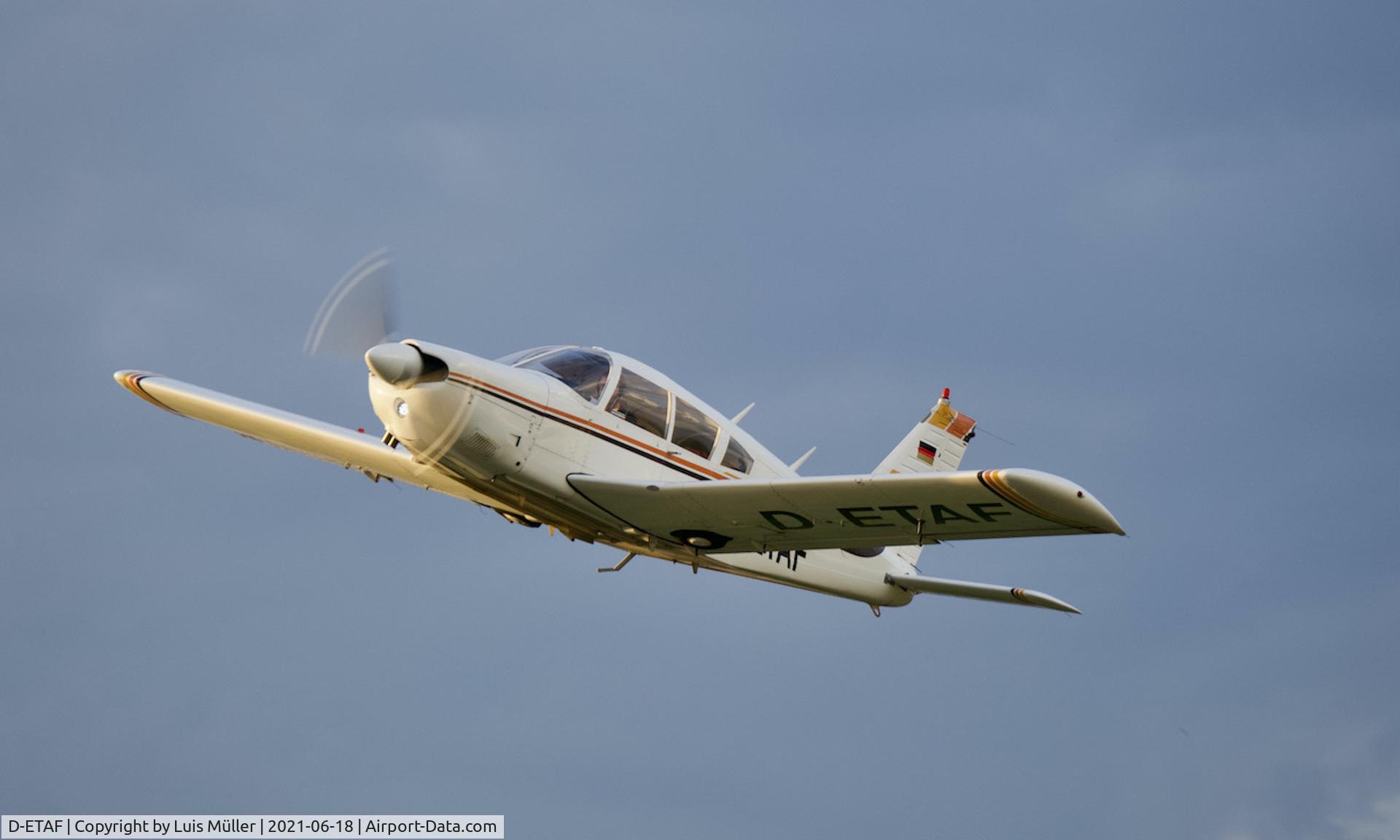 D-ETAF, 1971 Piper PA-28R Arrow II C/N 28R-7135226, Piper Arrow on departure