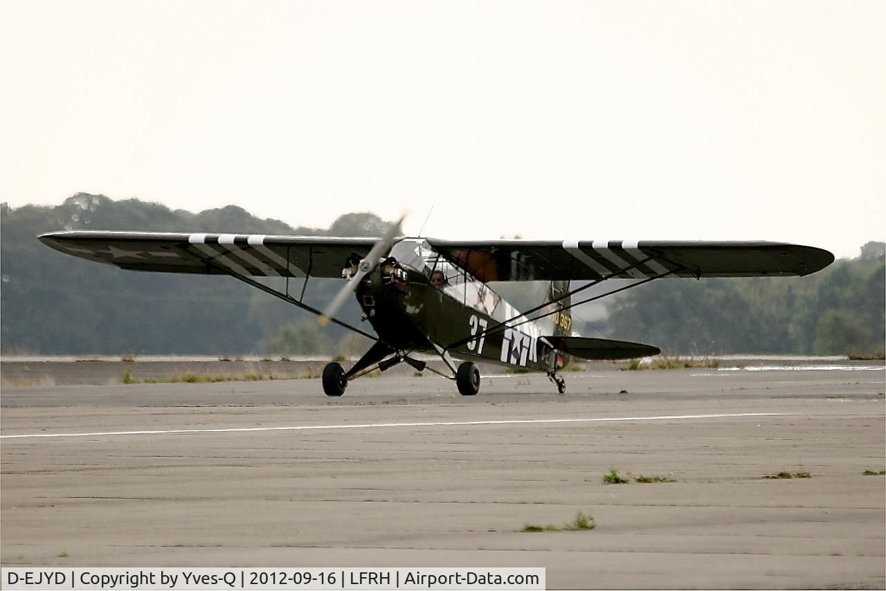 D-EJYD, 1942 Piper J3C-65 Cub Cub C/N 11658, Piper J3 L4 H, Taxiing, Lann-Bihoué Naval Air Base (LFRH - LRT) open day 2012
