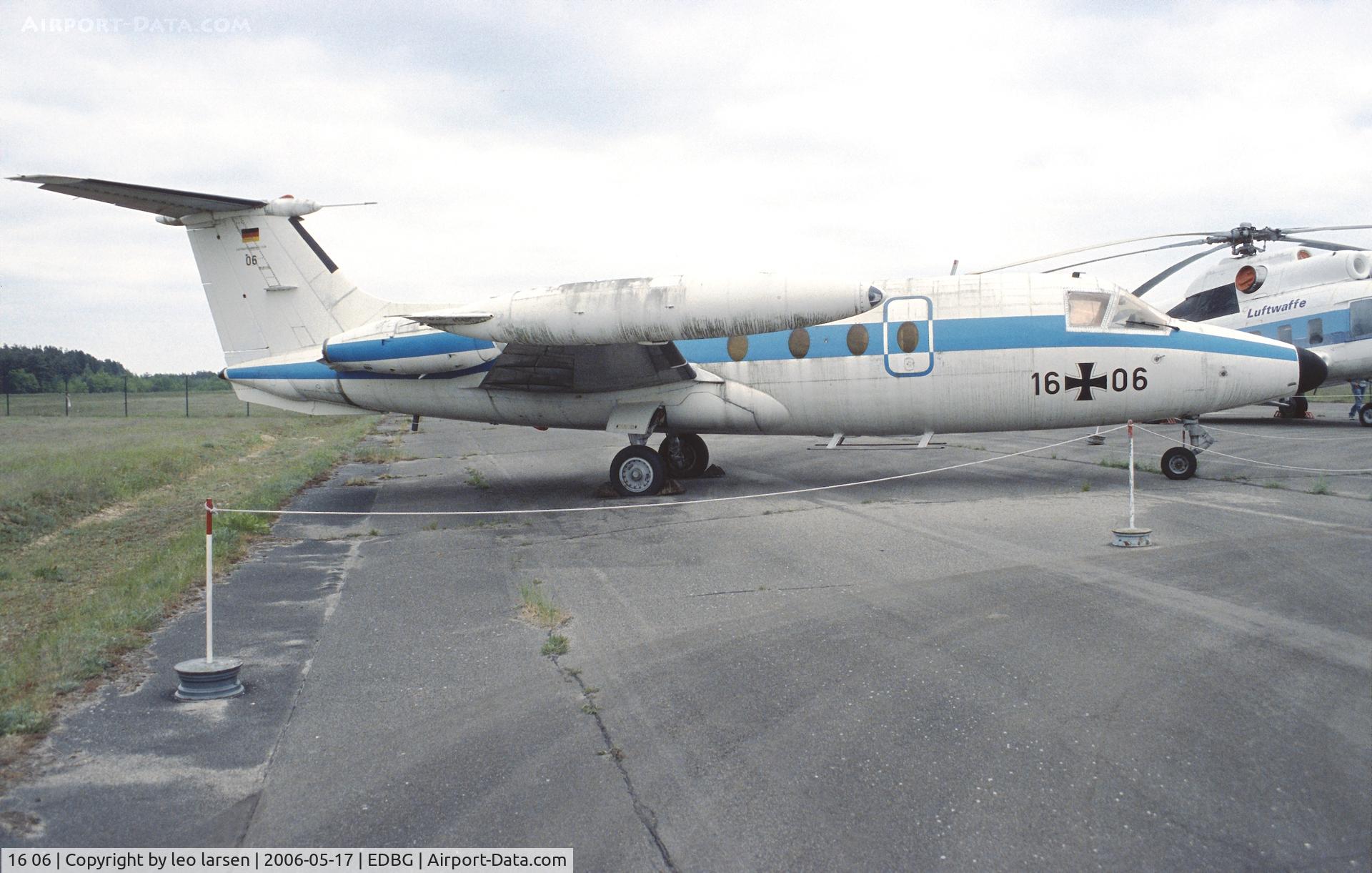 16 06, Hamburger Flugzeugbau HFB-320 Hansa Jet C/N 1048/S28, Berlin Gatow 17.5.2006