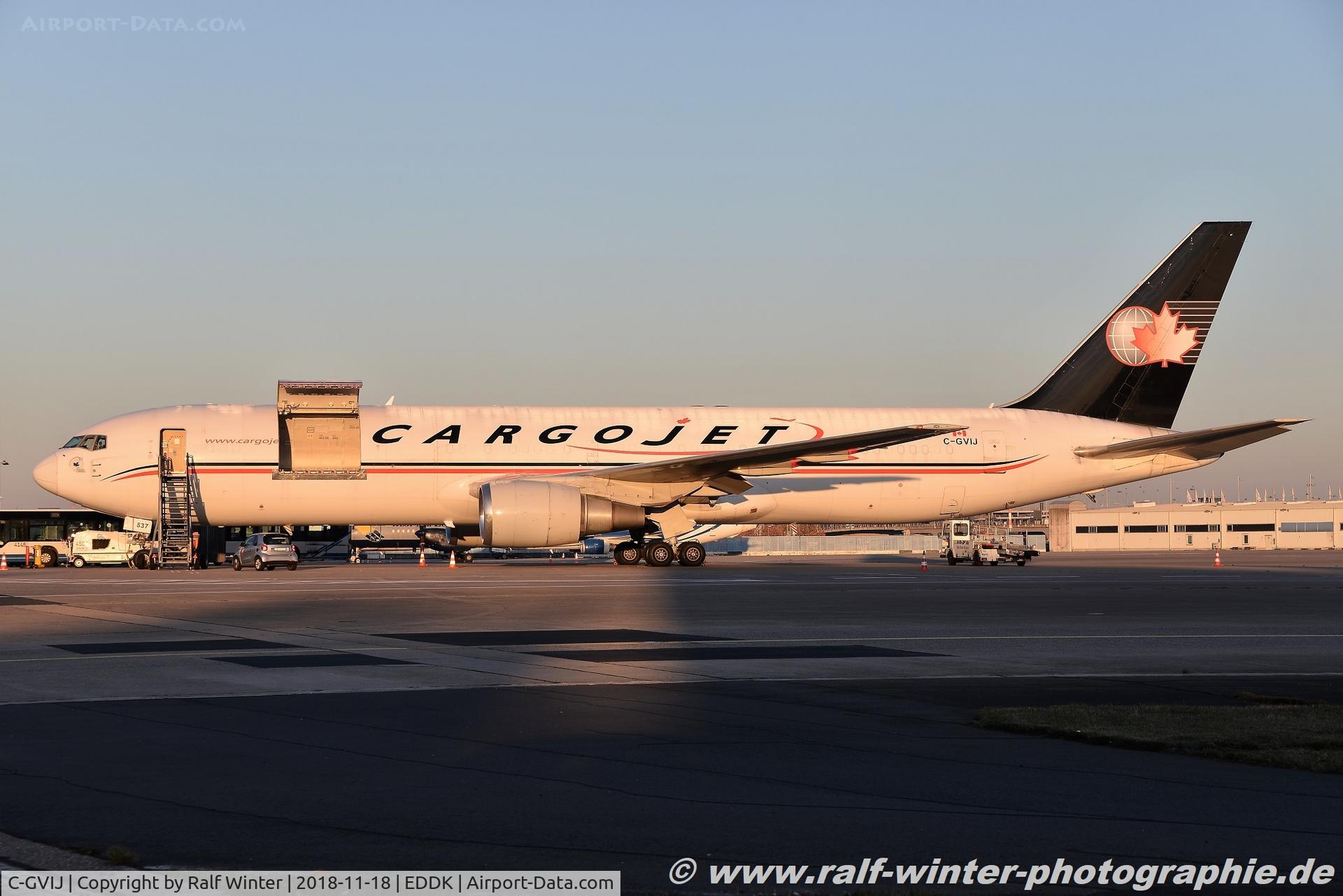 C-GVIJ, 1994 Boeing 767-328/ER C/N 27212, Boeing 767-328ERBDSF - W8 CJT Cargojet Airways - 27212 - C-GVIJ - 18.11.2018 - CGN