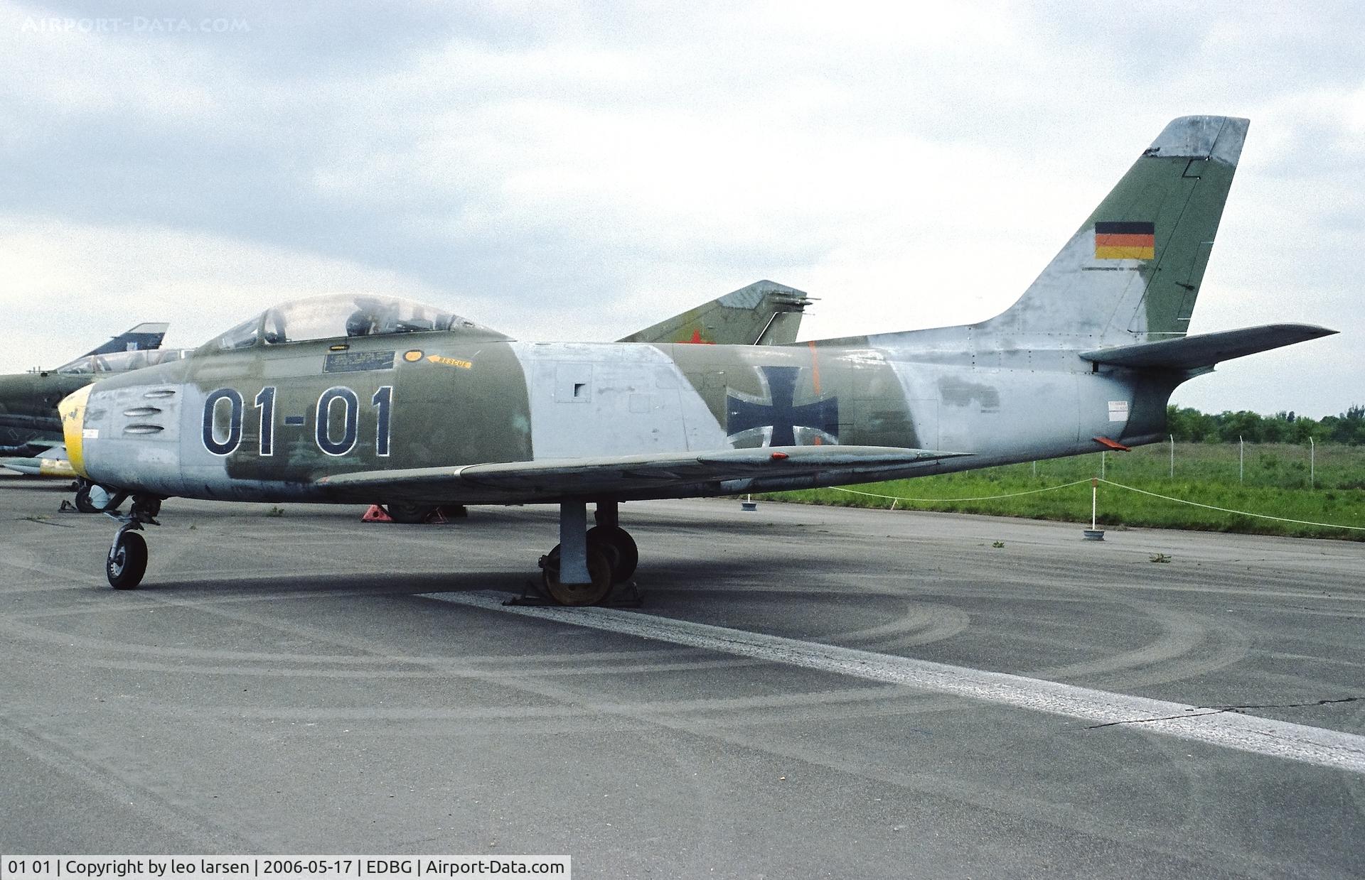 01 01, Canadair CL-13B Sabre 6 C/N S6-1591, Berlin Gatow 17.5.2006