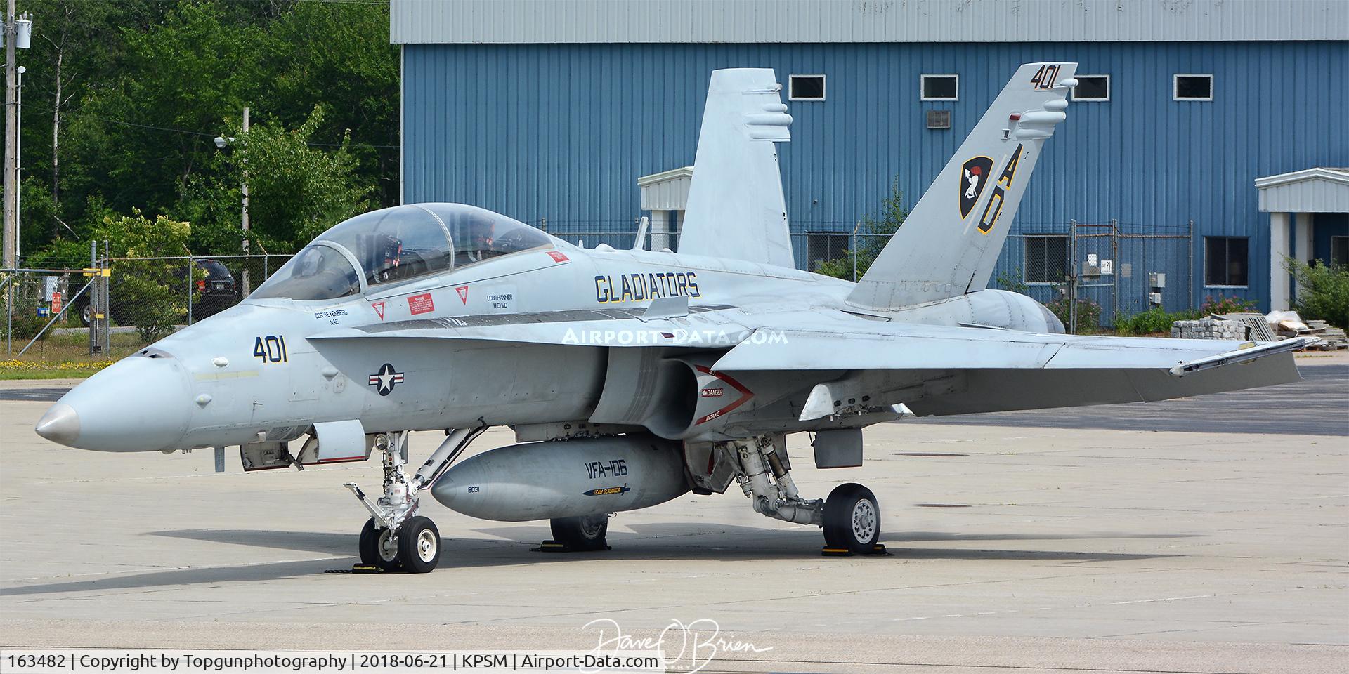 163482, 1988 McDonnell Douglas F/A-18D Hornet C/N 0713/D015, VFA-106