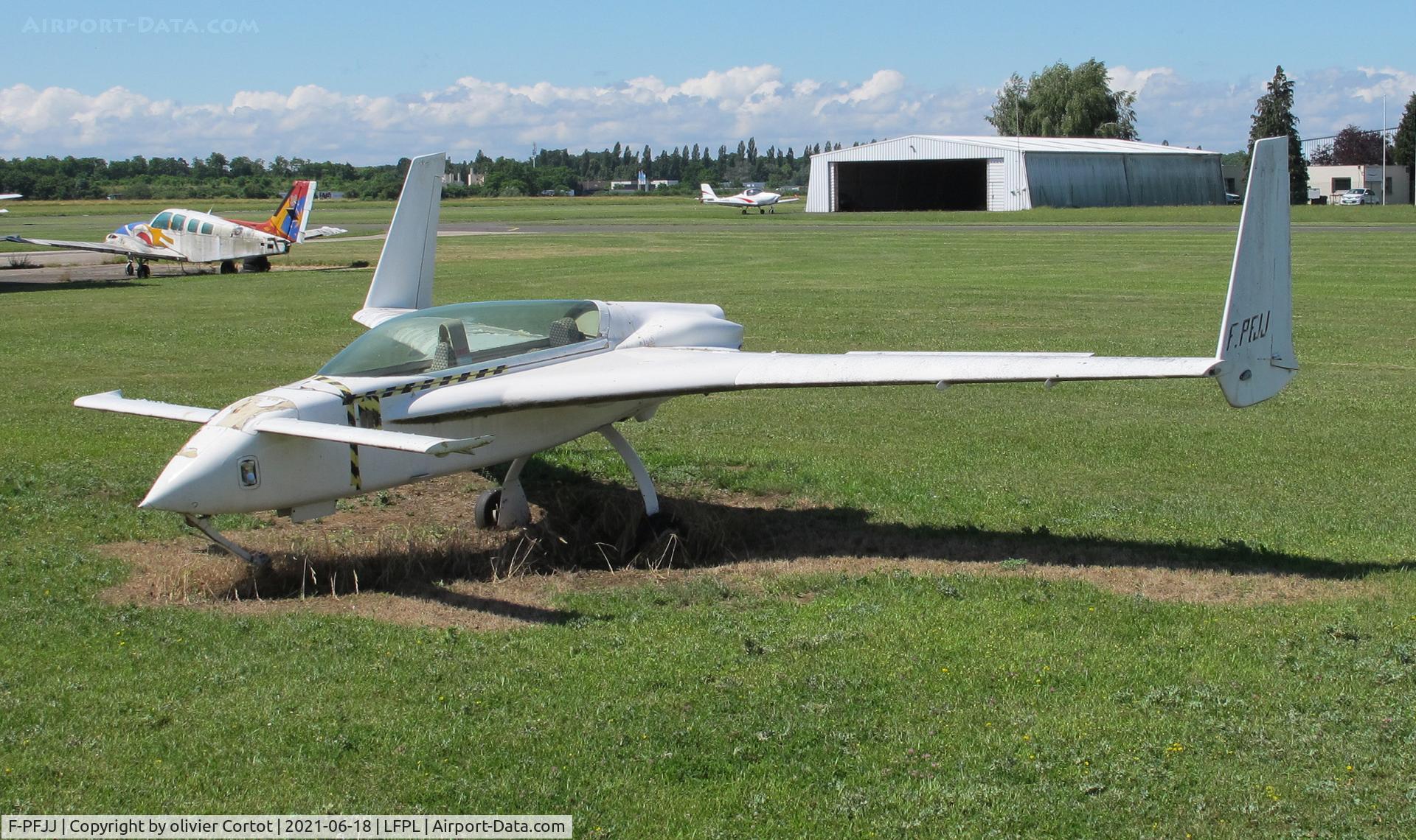 F-PFJJ, Rutan Long-EZ C/N 1358, june 2021