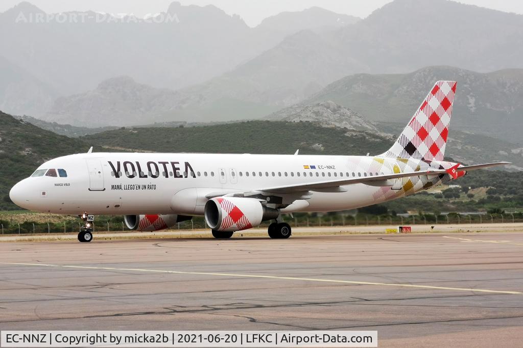 EC-NNZ, 2005 Airbus A320-214 C/N 2616, Taxiing