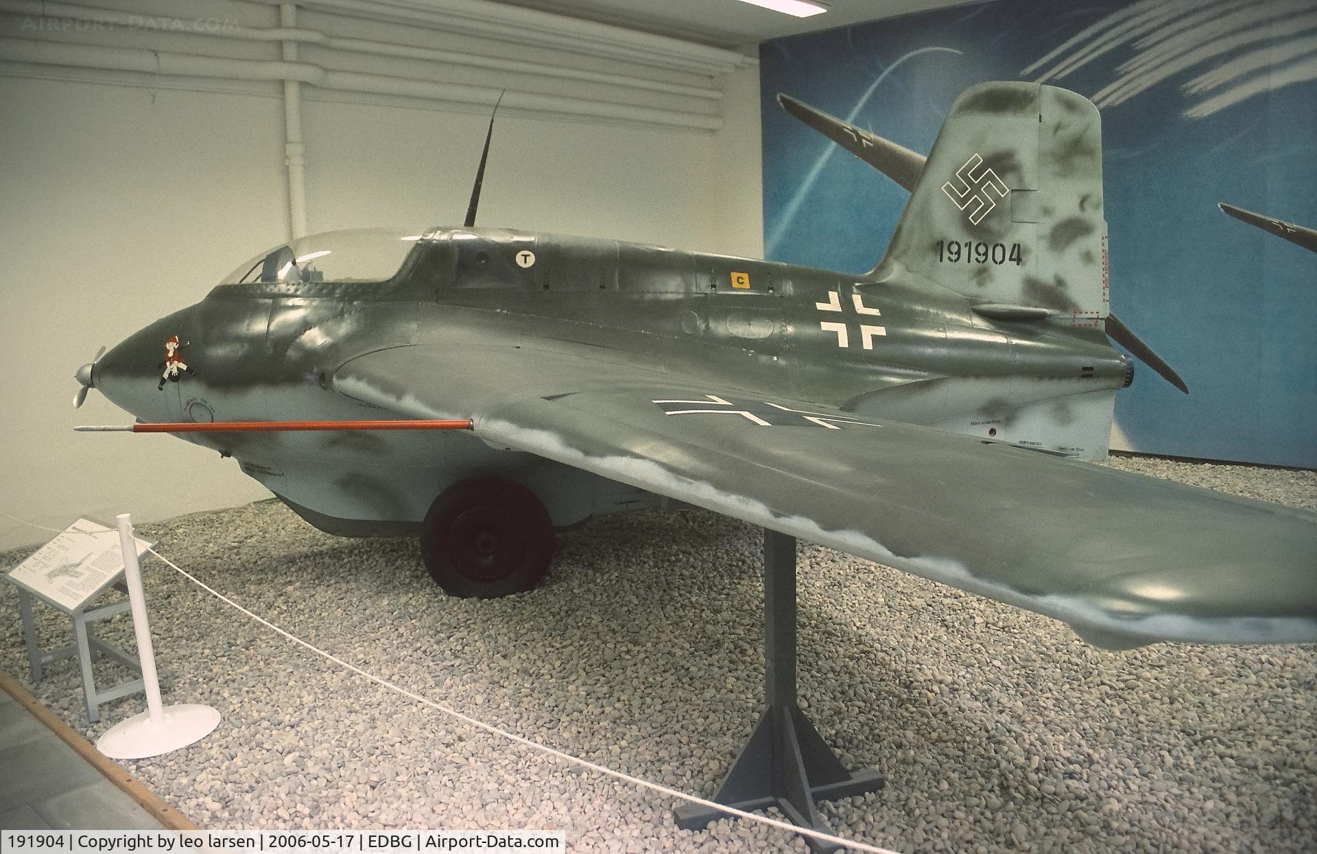 191904, Messerschmitt Me-163B-1a Komet C/N 191904, Berlin Gatow museum 17.5.2006
