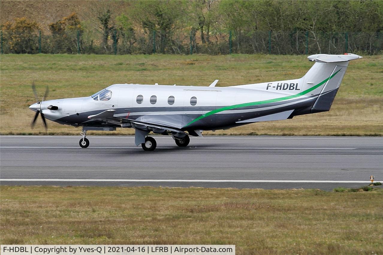 F-HDBL, 2012 Pilatus PC-12/47E C/N 1362, Pilatus PC-1247E, Taxiing rwy 07R, Brest-Bretagne airport (LFRB-BES)