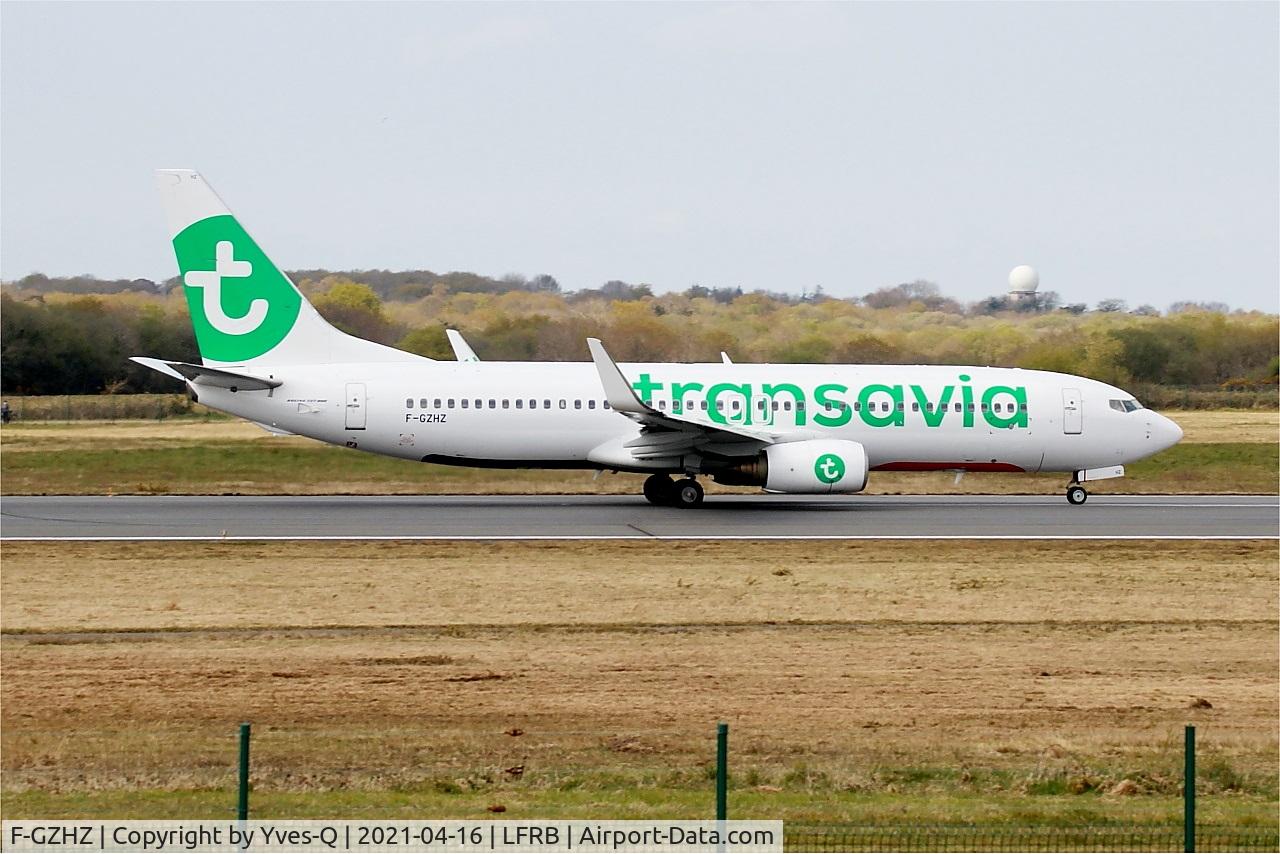 F-GZHZ, 2006 Boeing 737-85P C/N 33977, Boeing 737-85P, Take off run rwy 07R, Brest-Bretagne airport (LFRB-BES)