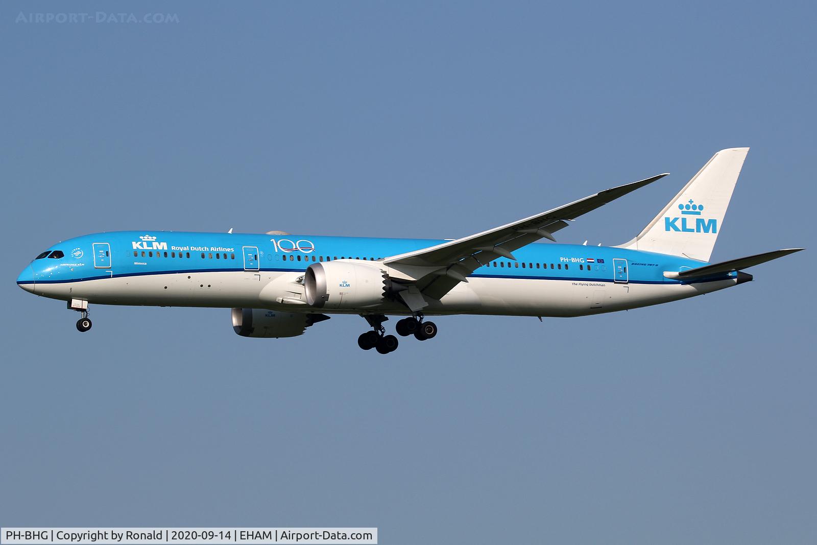 PH-BHG, 2016 Boeing 787-9 Dreamliner C/N 38766, at spl