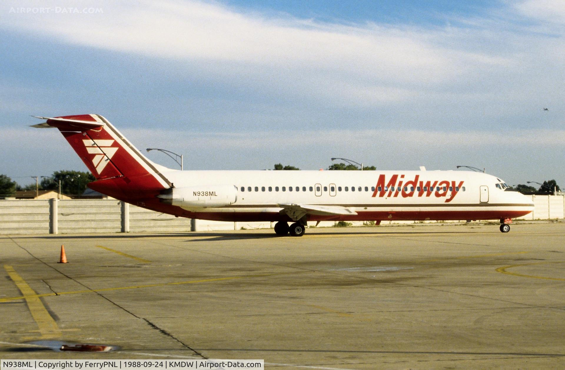 N938ML, 1967 Douglas DC-9-31 C/N 47007, Midway DC-9-31 for departure