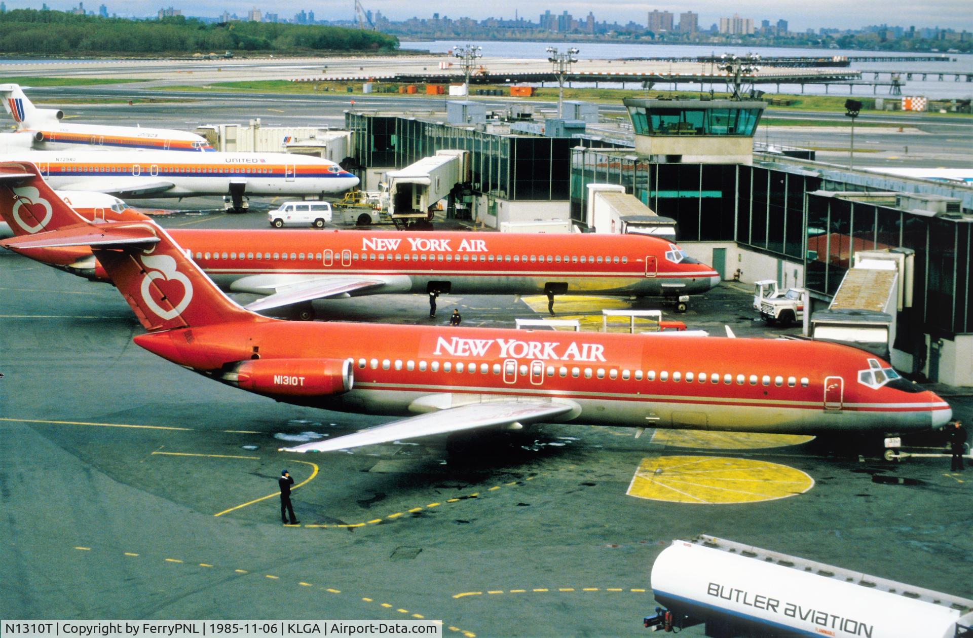N1310T, 1969 McDonnell Douglas DC-9-31 C/N 47487, New York Air DC-9-31 at the gate. Frame scrapped MHV 2001.