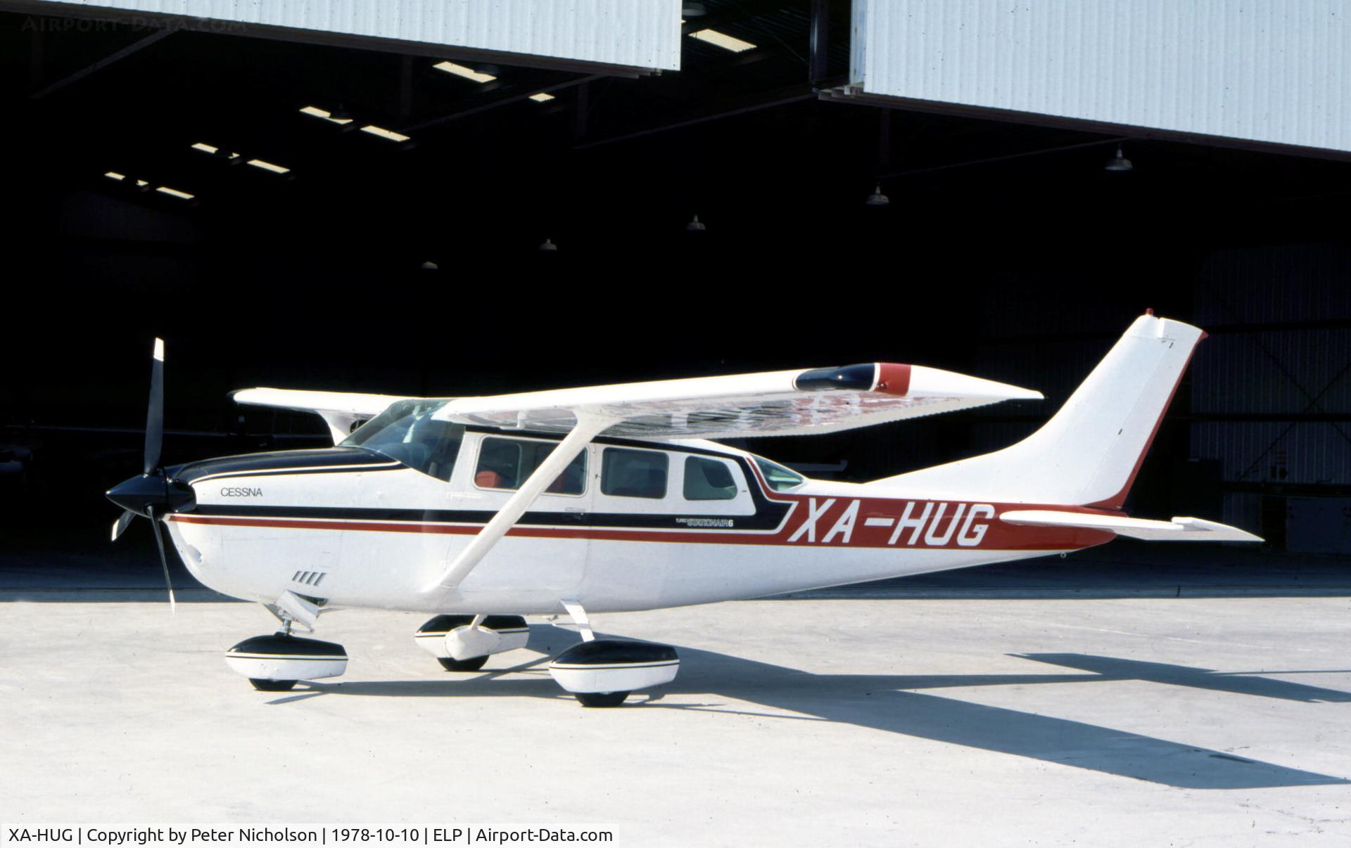 XA-HUG, Cessna U206 Turbo Stationair 6 C/N Not found XA-HUG, This Turbo Stationair was seen at El Paso, Texas in October 1978.
