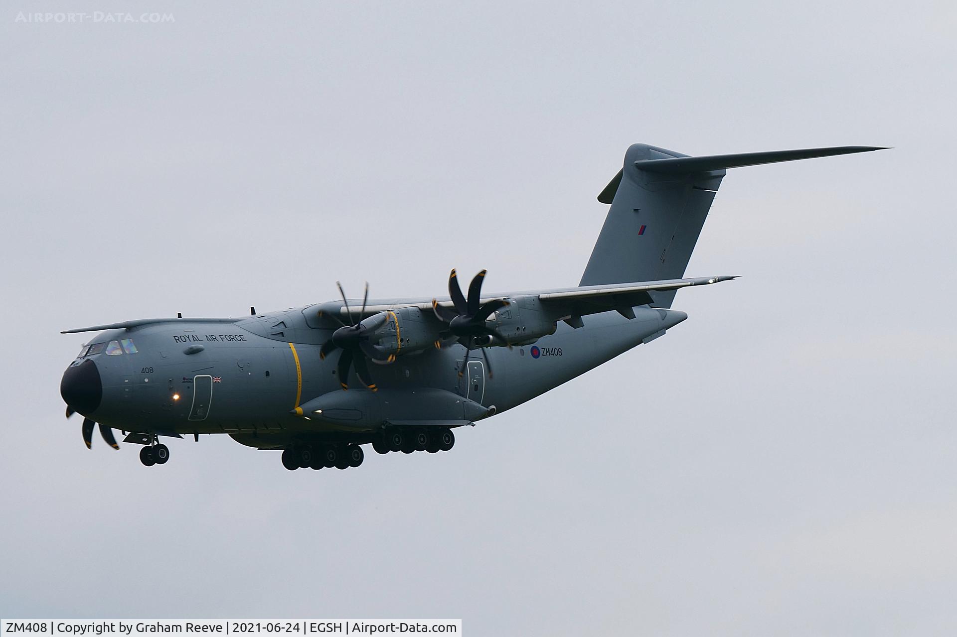 ZM408, 2015 Airbus A400M Atlas C.1 C/N 027, On approach to Norwich.