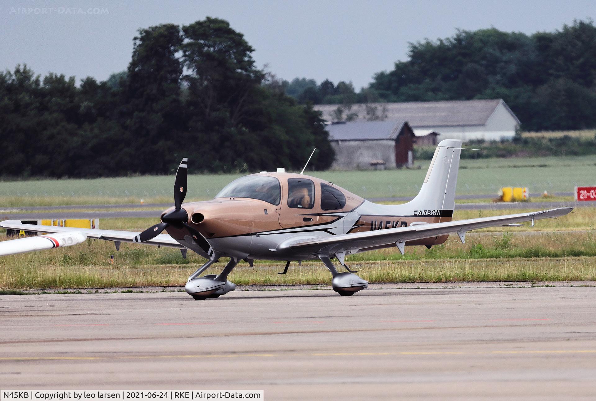 N45KB, 2018 Cirrus SR22T C/N 1800, Roskilde 24.6.2021