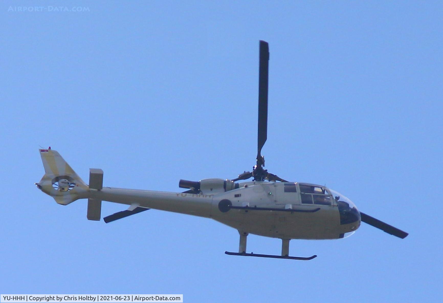 YU-HHH, 1976 Aérospatiale SA-341G Gazelle C/N 1307, Over Potters Bar, Herts based at Stapleford Tawney, Essex