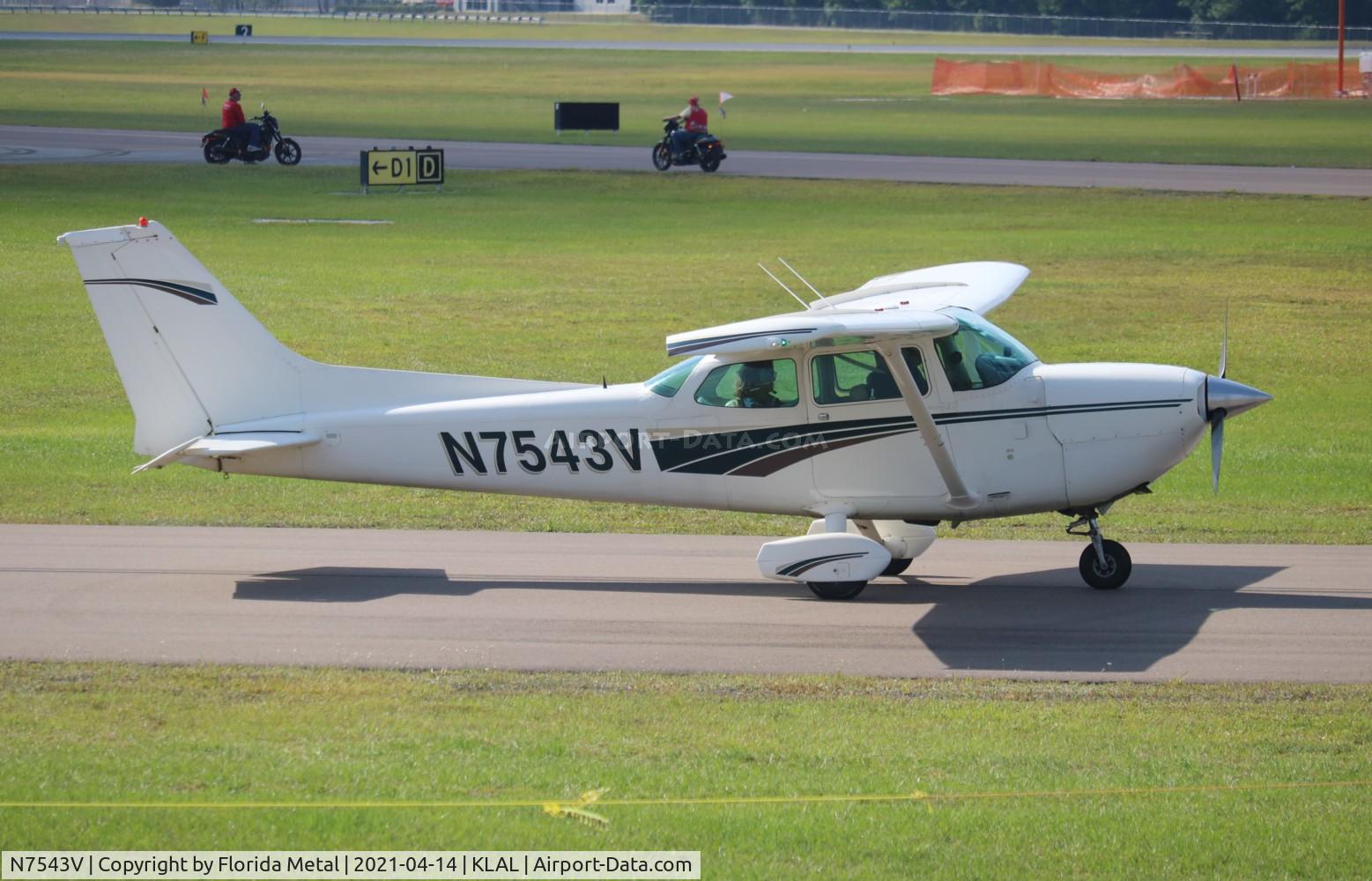N7543V, 1977 Cessna R172K Hawk XP C/N R1722309, Sun N Fun 2021