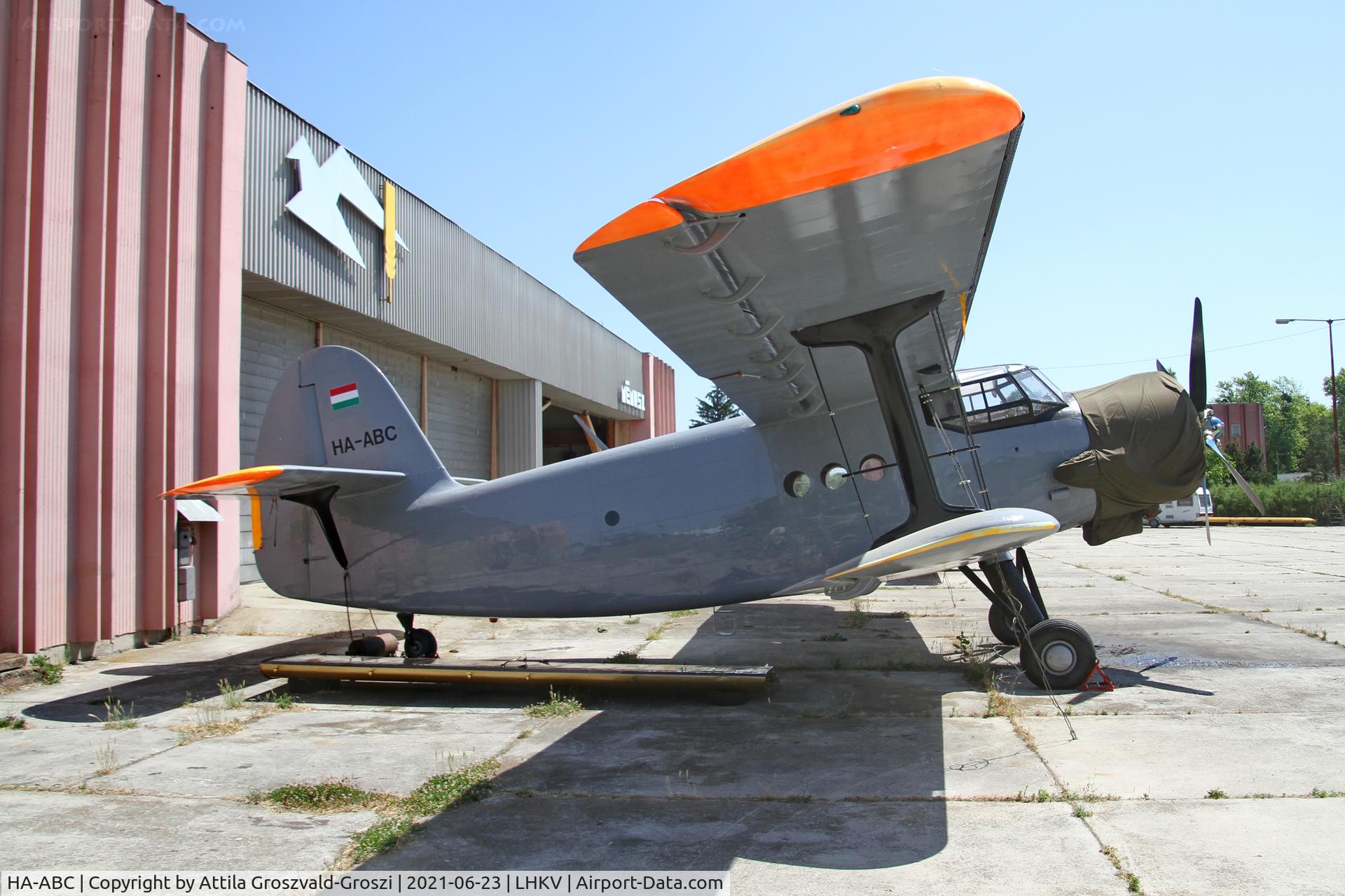 HA-ABC, 1989 PZL-Mielec An-2TD C/N 1G235-20, LHKV - Kaposújlak Airport, Hungary