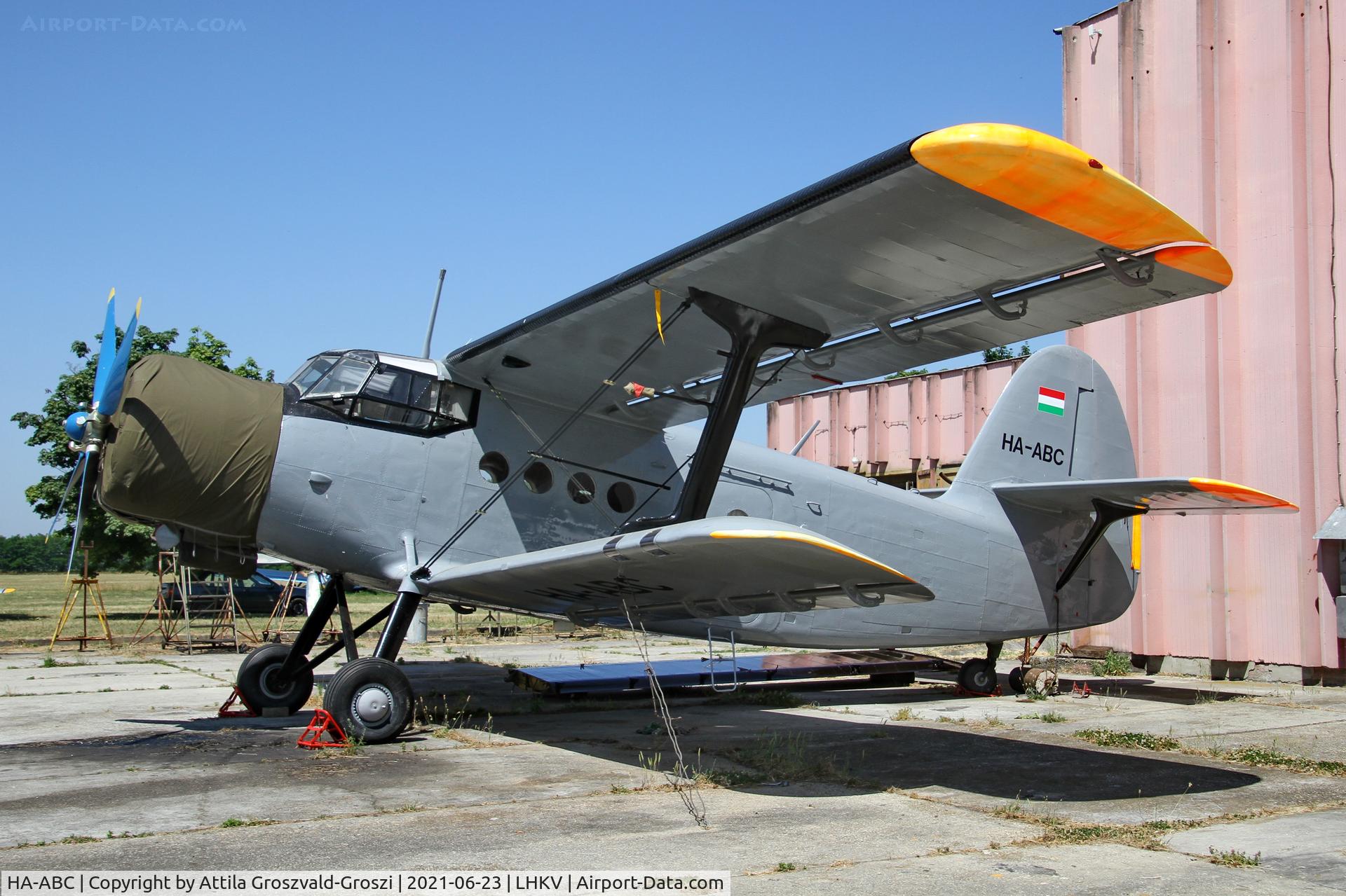 HA-ABC, 1989 PZL-Mielec An-2TD C/N 1G235-20, LHKV - Kaposújlak Airport, Hungary