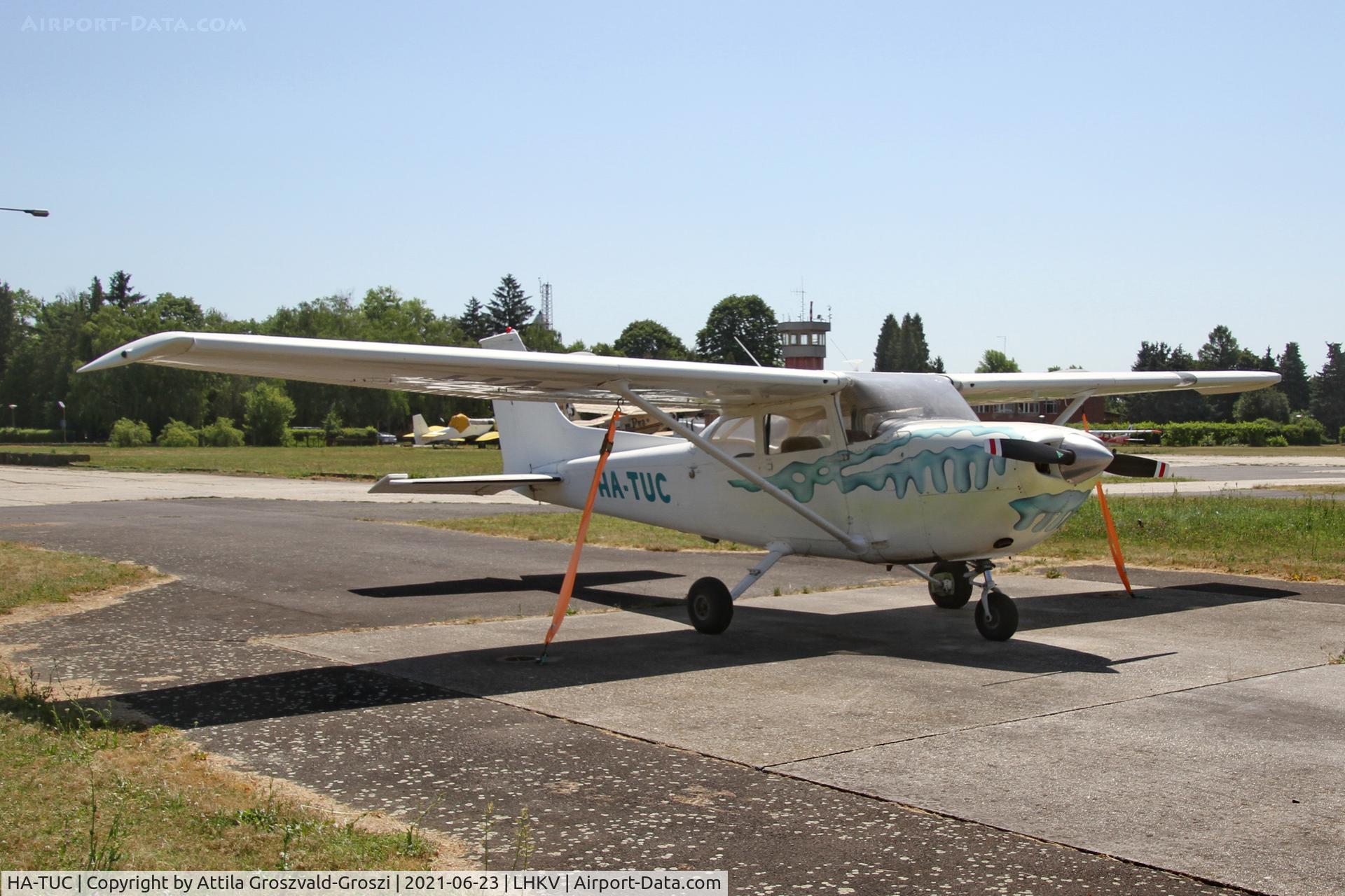 HA-TUC, 1972 Reims FRA172H C/N 0309, LHKV - Kaposújlak Airport, Hungary
