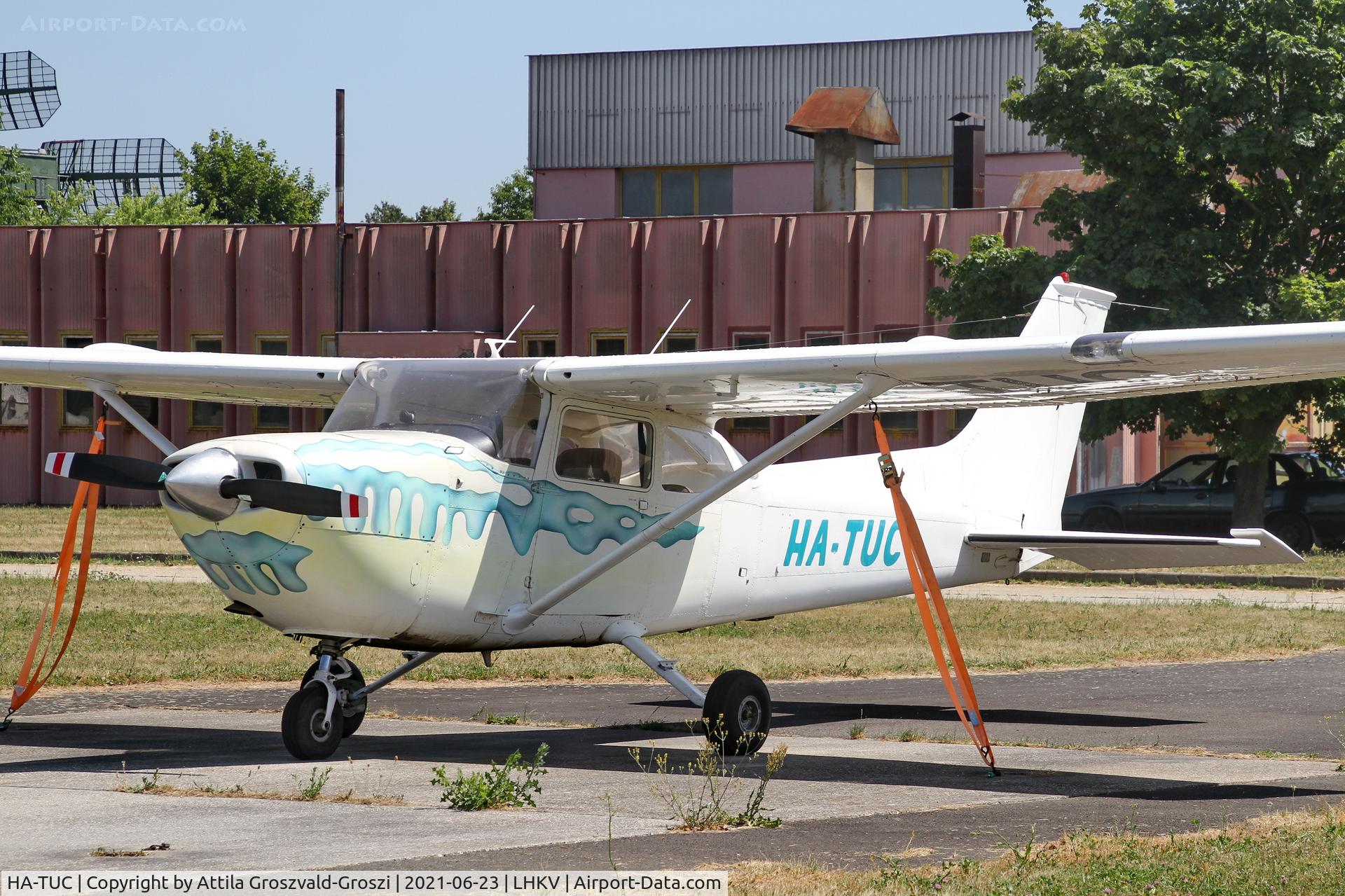 HA-TUC, 1972 Reims FRA172H C/N 0309, LHKV - Kaposújlak Airport, Hungary