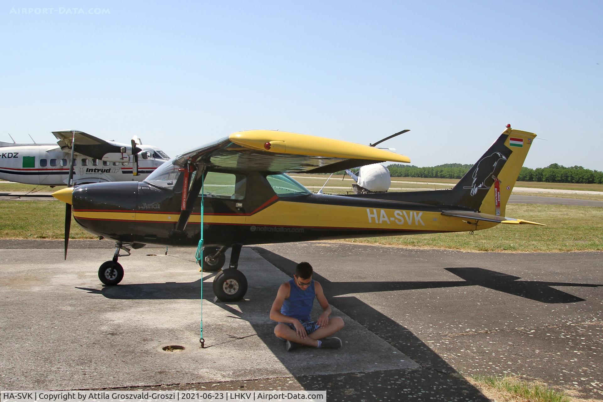 HA-SVK, 1976 Cessna 150M C/N 15078133, LHKV - Kaposújlak Airport, Hungary