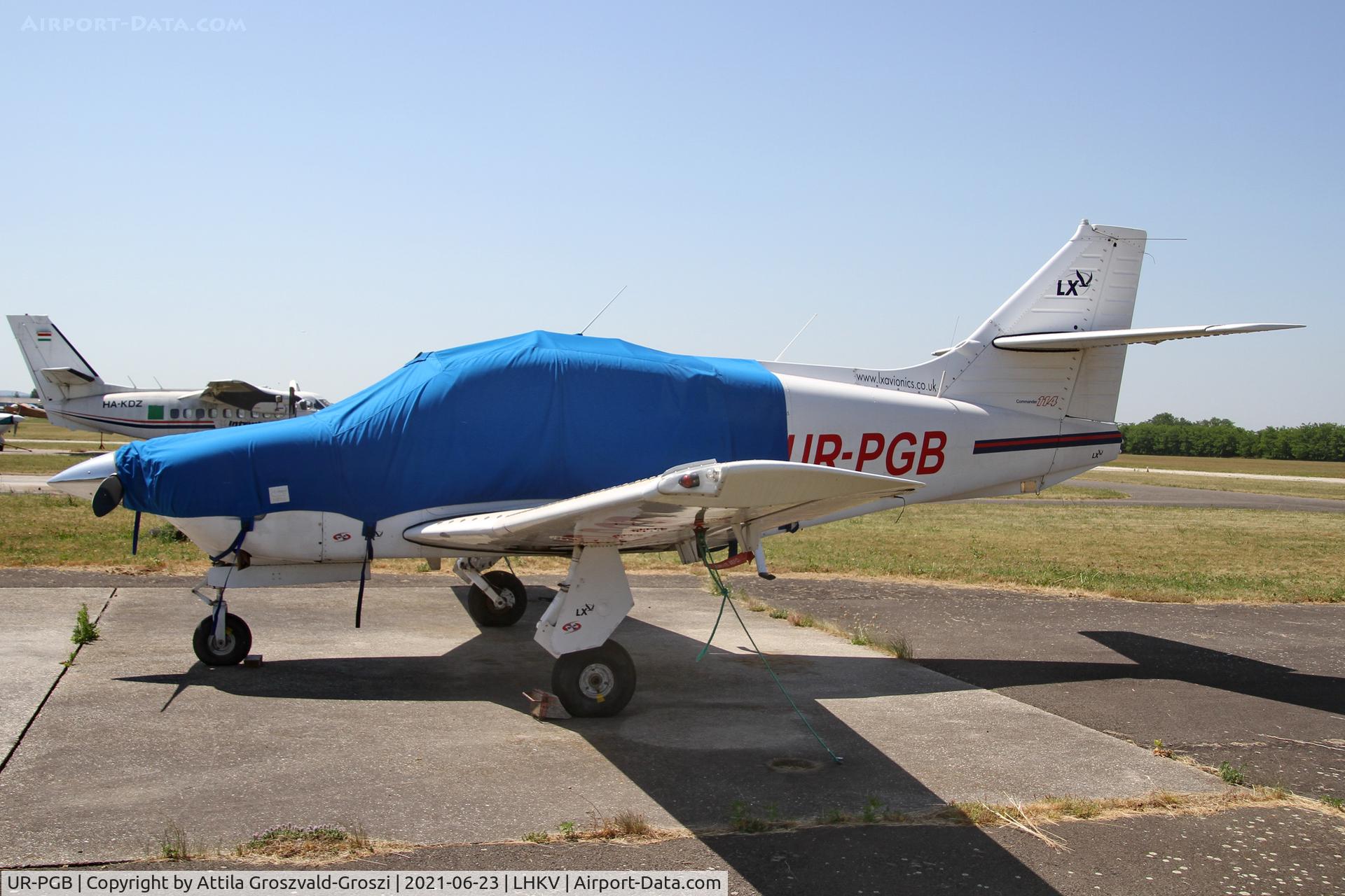 UR-PGB, 1976 Rockwell Commander 114 C/N 14161, LHKV - Kaposújlak Airport, Hungary