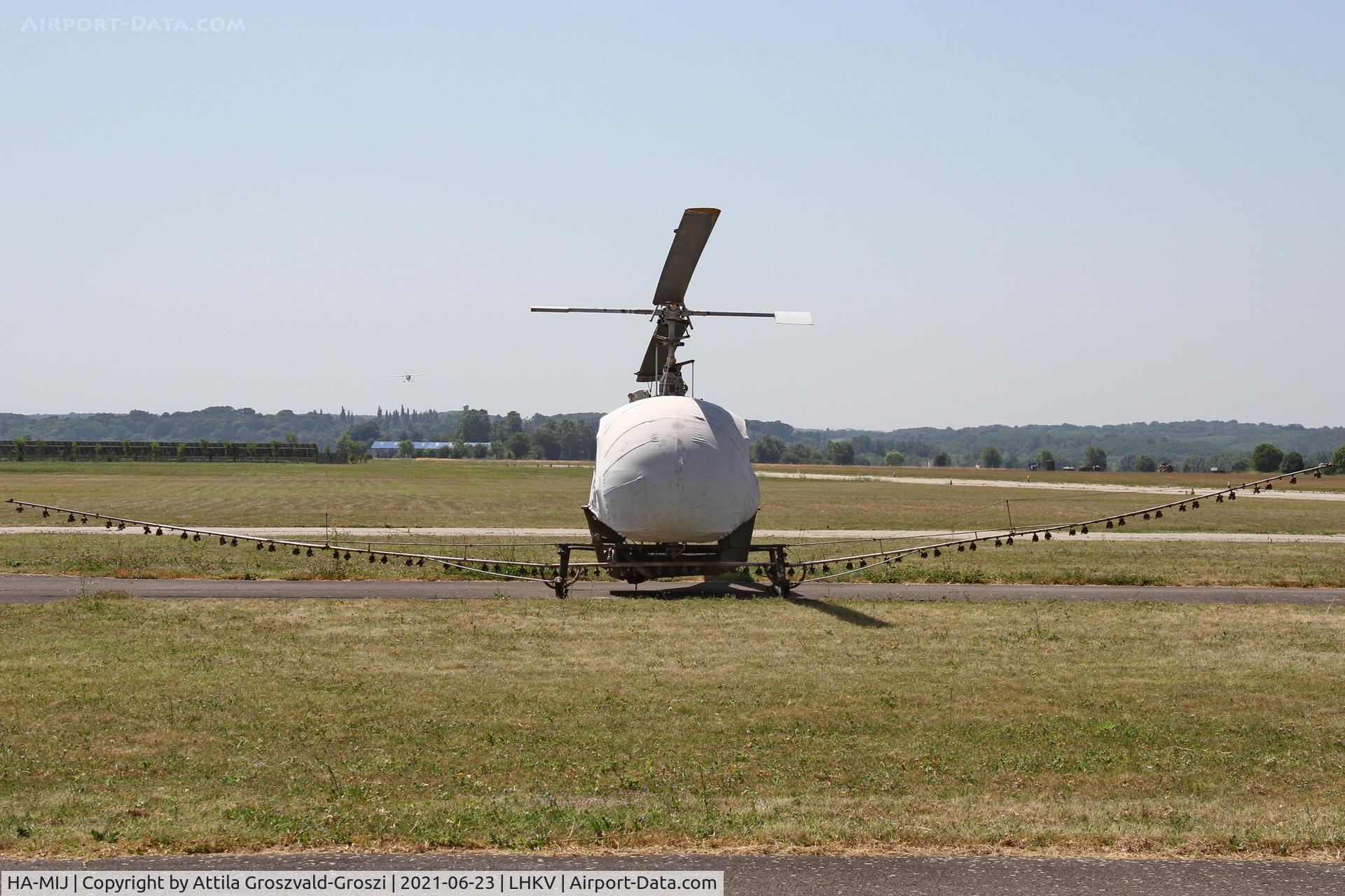 HA-MIJ, 1962 Hiller HT.2 C/N 2262, LHKV - Kaposújlak Airport, Hungary