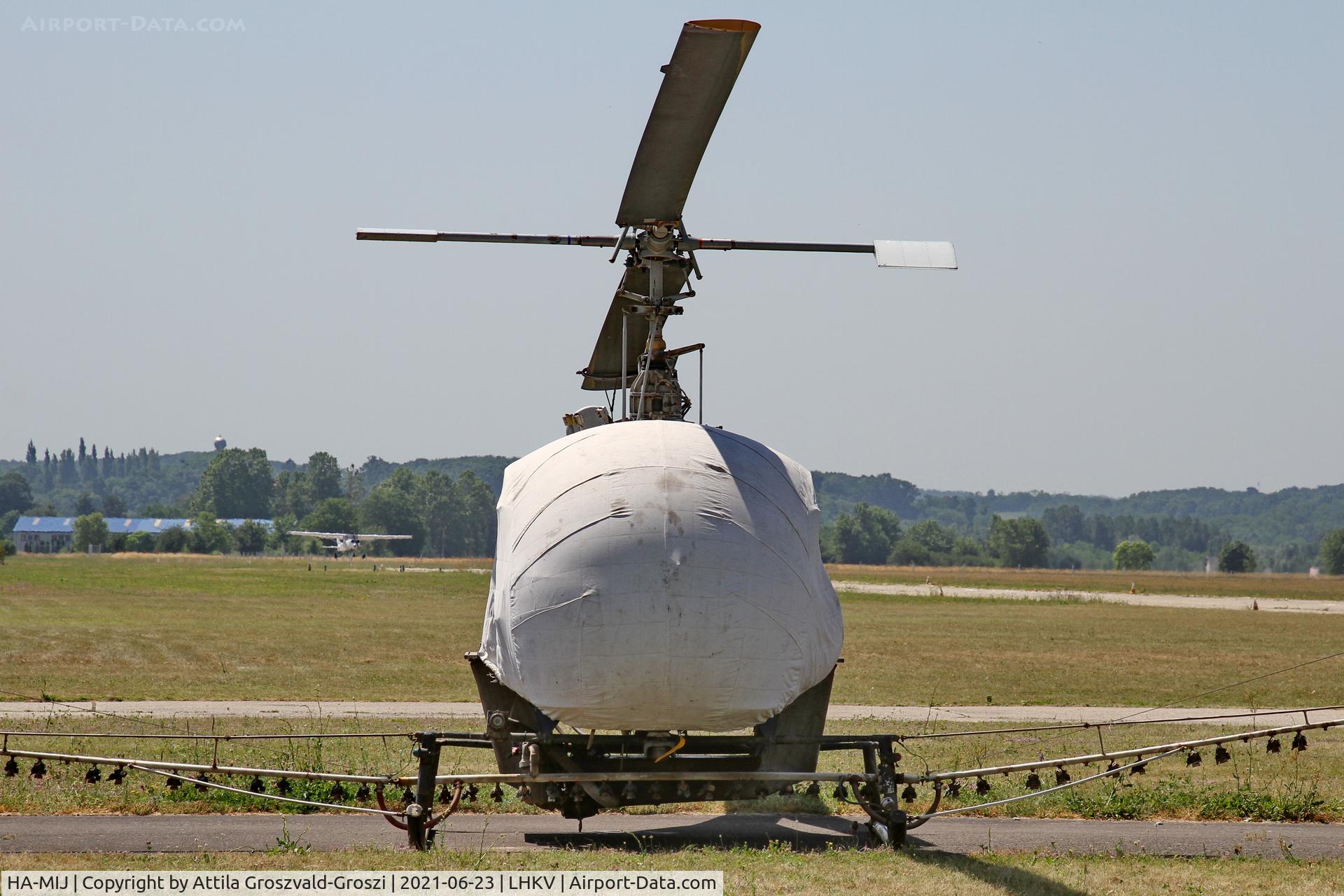 HA-MIJ, 1962 Hiller HT.2 C/N 2262, LHKV - Kaposújlak Airport, Hungary