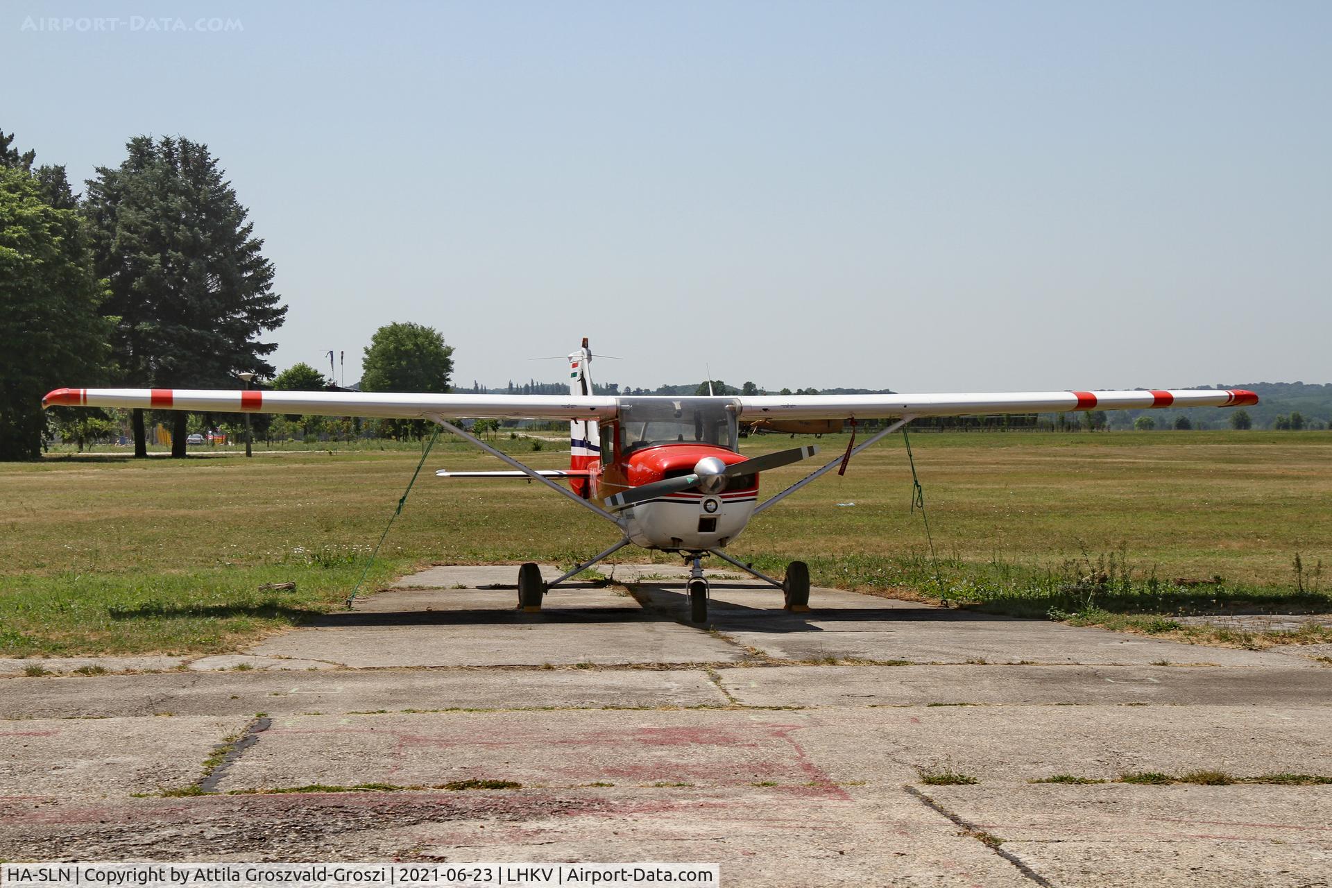 HA-SLN, 1971 Reims F150L C/N 0661, LHKV - Kaposújlak Airport, Hungary