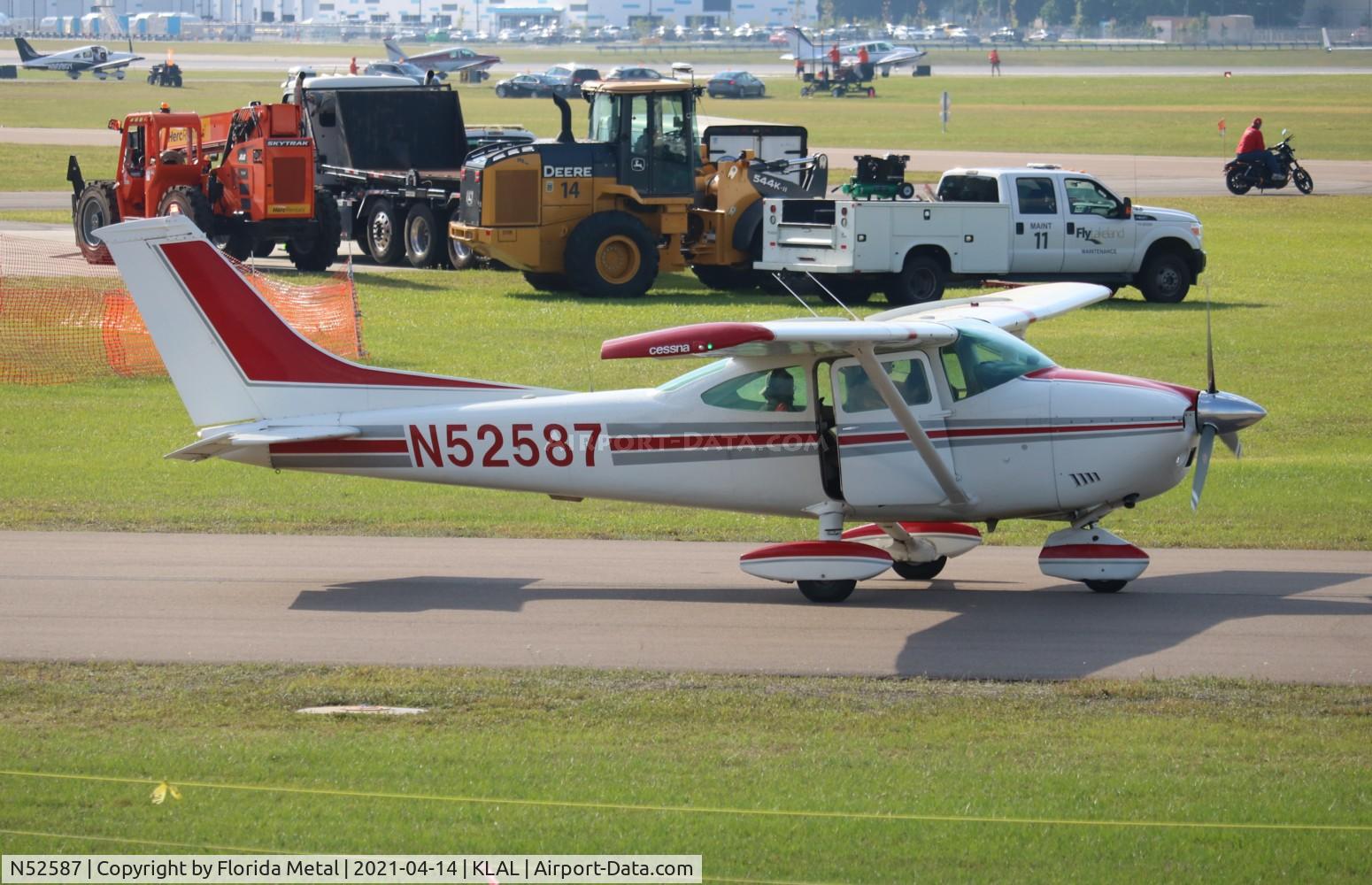 N52587, 1973 Cessna 182P Skylane C/N 18262690, Sun N Fun 2021