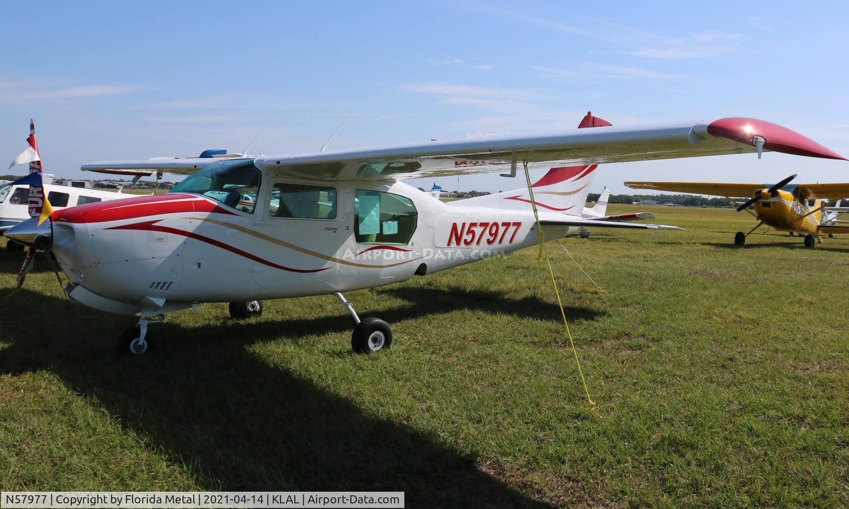 N57977, 1976 Cessna T210L Turbo Centurion C/N 21061475, Sun N Fun 2021