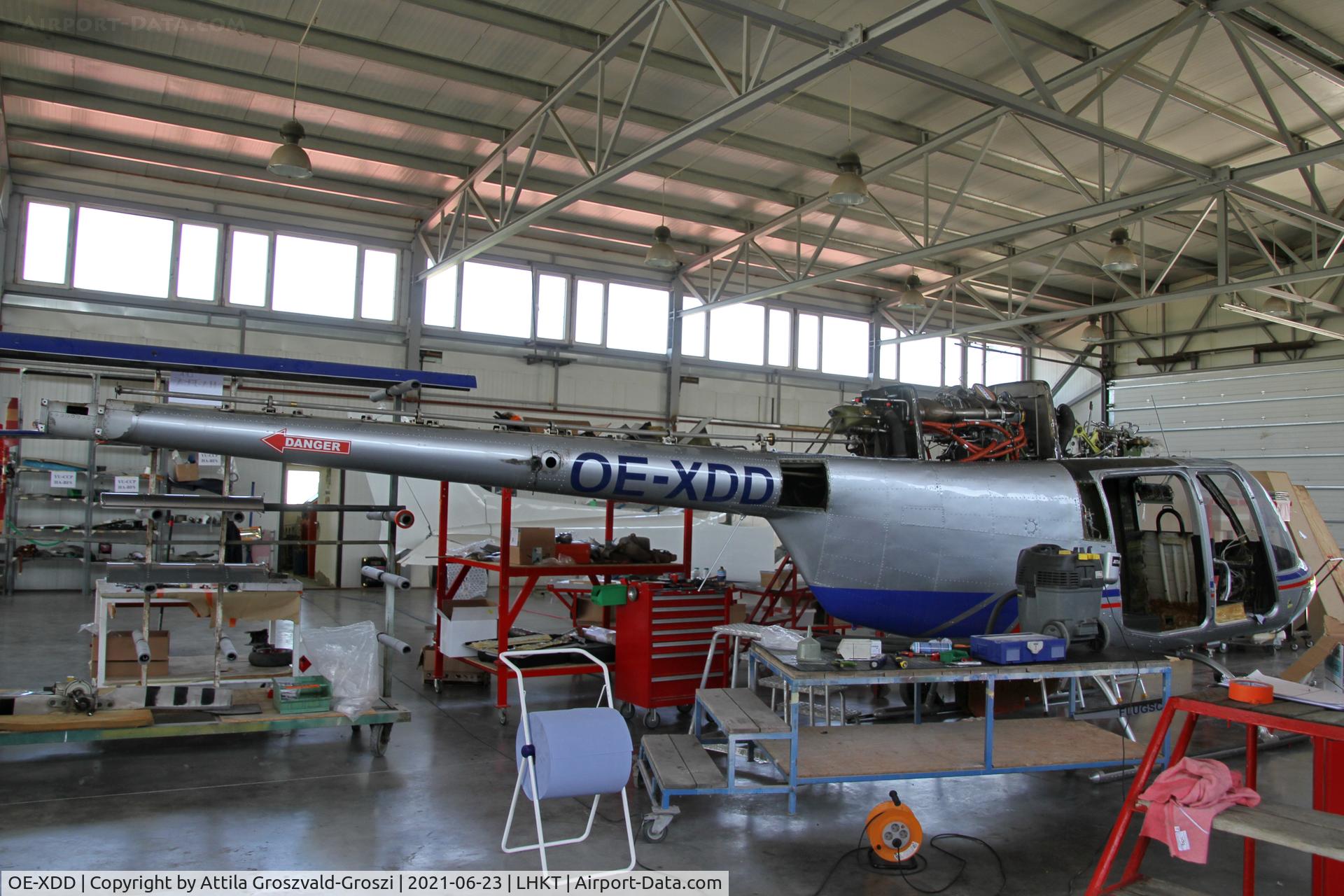 OE-XDD, 1975 Agusta AB-206B JetRanger II C/N 8434, LHKT - Kadarkút Airfield, Hungary