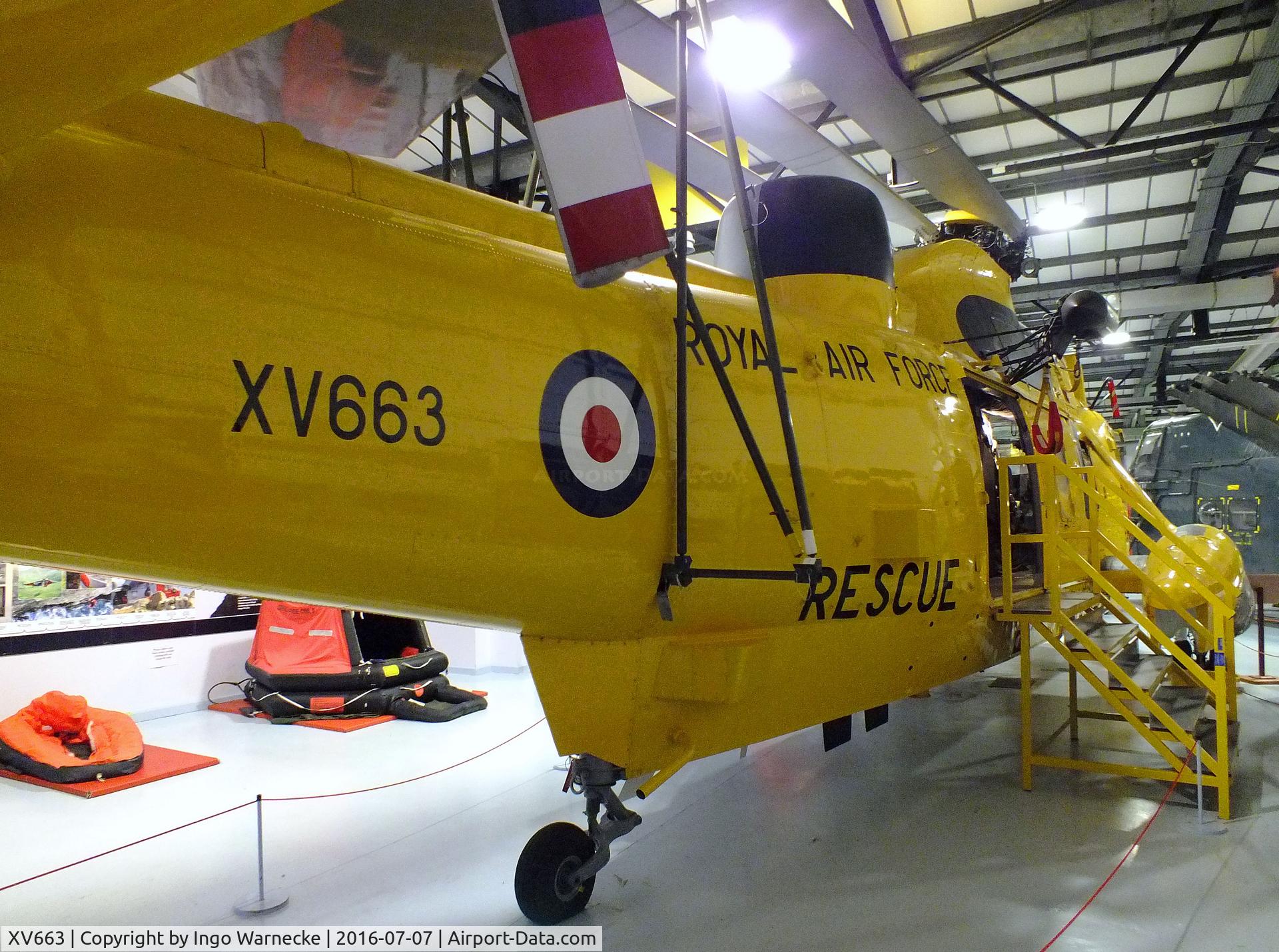 XV663, 1970 Westland Sea King HAS.6 C/N WA651, Westland Sea King HAS6 (special split SAR-colours, port side Royal Navy, starboard side RAF, for exhibition purposes) at the FAA Museum, Yeovilton