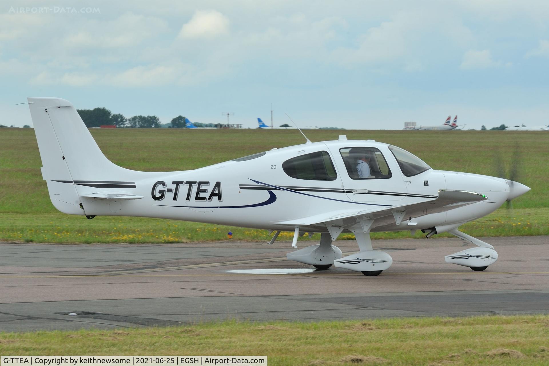 G-TTEA, 2017 Cirrus SR20 C/N 2351, Leaving Norwich.