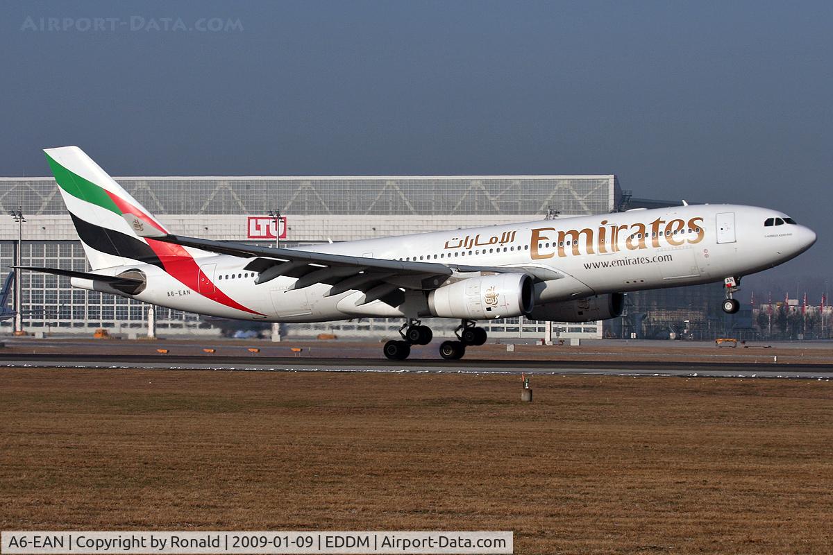 A6-EAN, 2002 Airbus A330-243 C/N 494, at muc