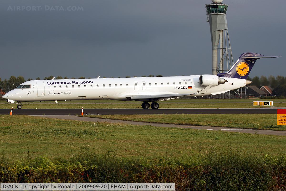 D-ACKL, 2006 Bombardier CRJ-900LR (CL-600-2D24) C/N 15095, at spl