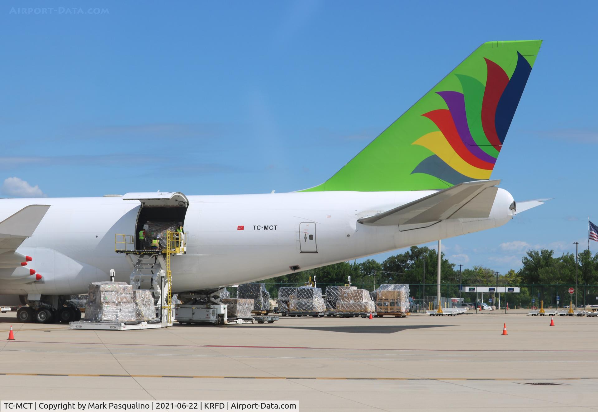 TC-MCT, 2001 Boeing 747-412F/SCD C/N 26559, Boeing 747-412F/SCD