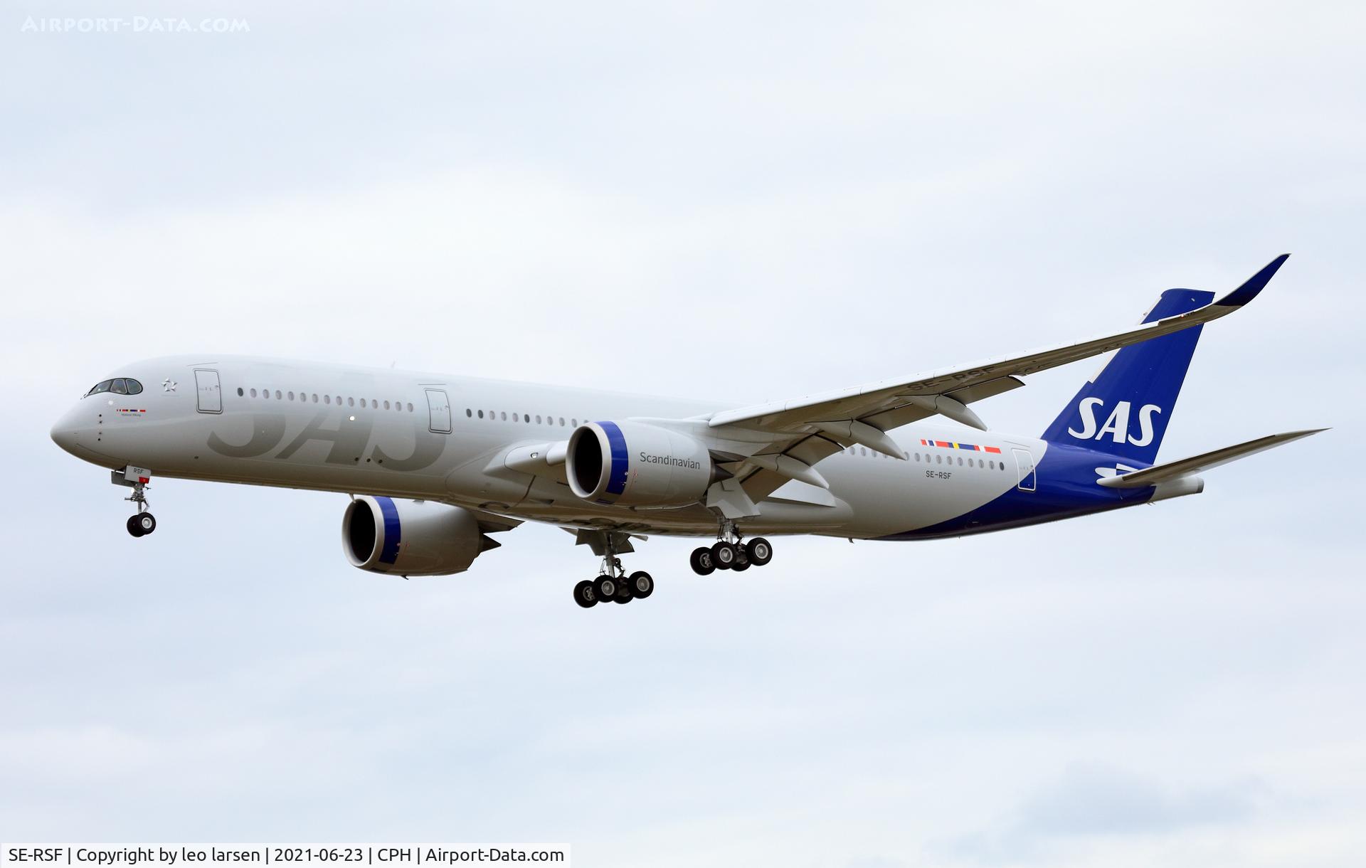 SE-RSF, 2021 Airbus A350-941 C/N 499, Copenhagen 23.6.2021 L/D R-22L on delivery flight