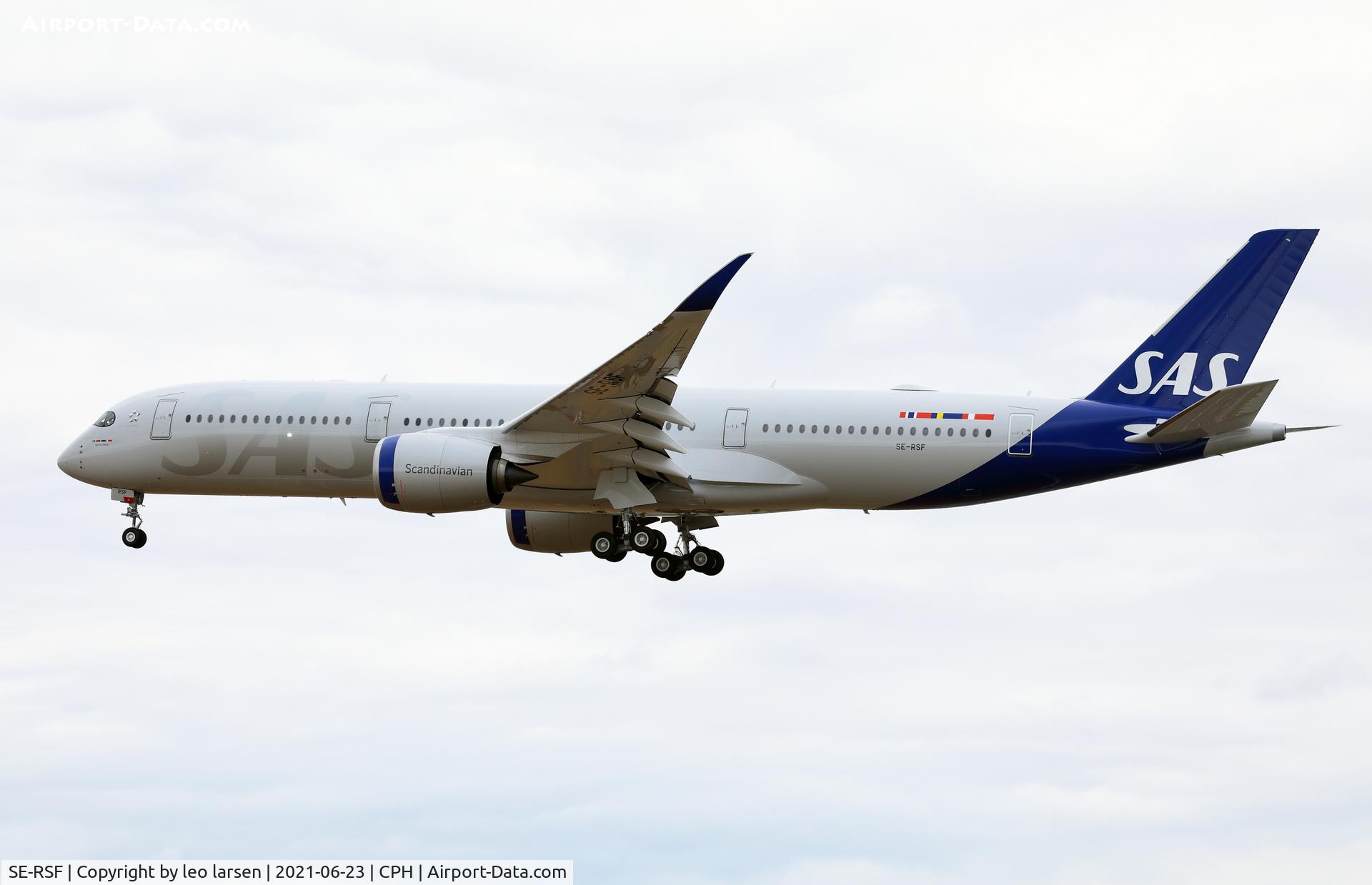 SE-RSF, 2021 Airbus A350-941 C/N 499, Copenhagen 23.6.2021 L/D R-22L on delivery flight