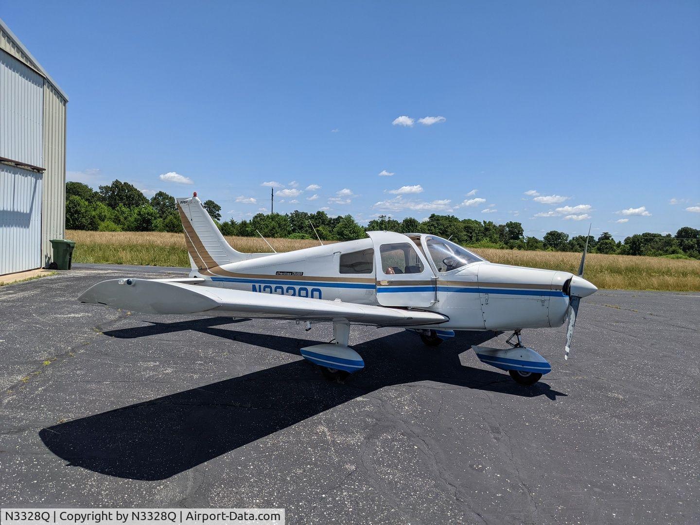 N3328Q, 1977 Piper PA-28-140 C/N 28-7725223, 1977 Piper PA-28-140