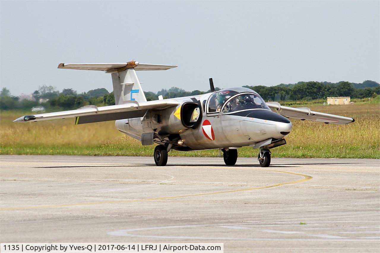 1135, Saab 105OE C/N 105435, Saab 105OE, Taxiing to flight line, Landivisiau Naval Air Base (LFRJ) Tiger Meet 2017