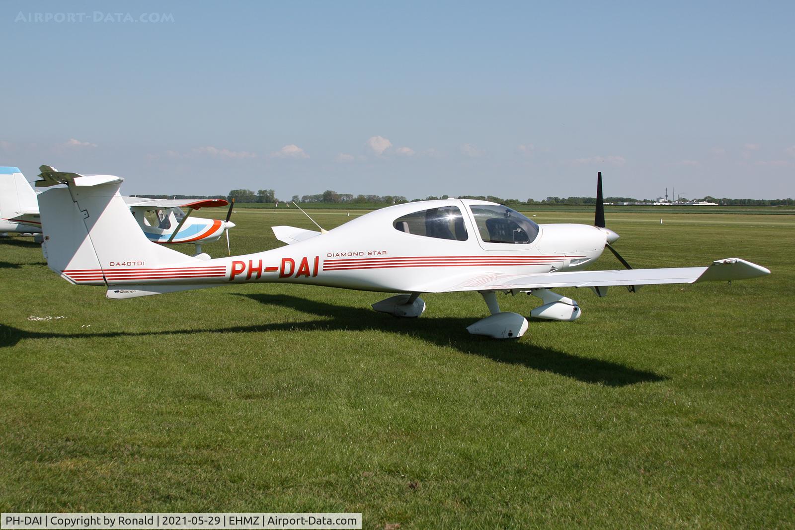 PH-DAI, 2005 Diamond DA-40D Diamond Star C/N D4.135, at ehmz