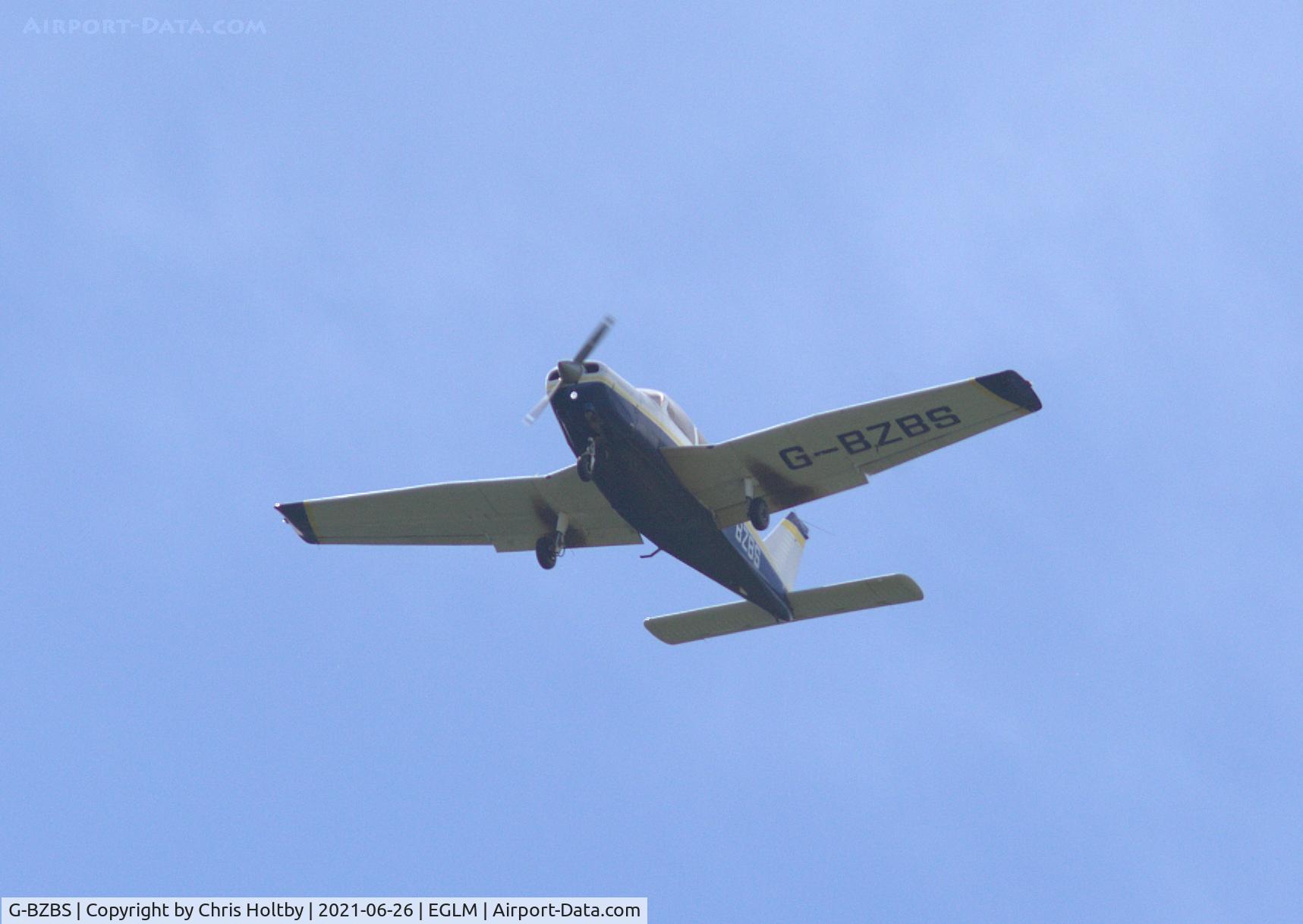 G-BZBS, 2000 Piper A-28-161 Cherokee Warrior III C/N 2842080, Over White Waltham, Berkshire