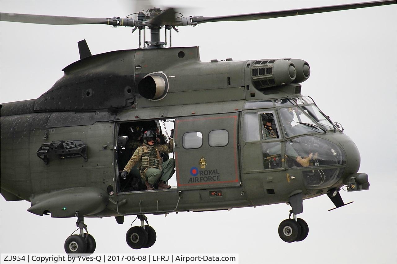ZJ954, Westland Puma HC.2 C/N 1310, Westland SA-330E Puma HC2, Landing, Landivisiau Naval Air Base (LFRJ) Tiger Meet 2017