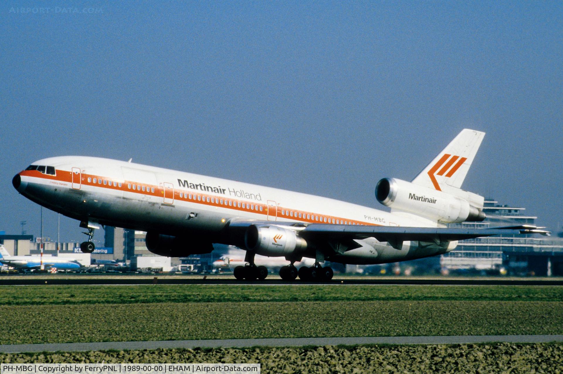PH-MBG, 1973 McDonnell Douglas DC-10-30CF C/N 46891, Rotation of Martinair DC-10-30