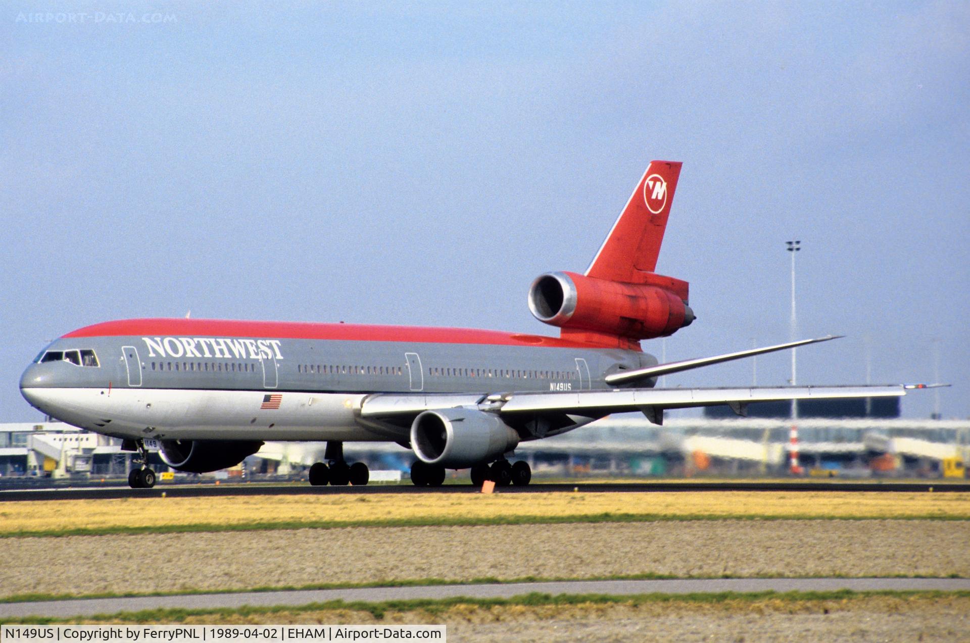 N149US, 1973 Douglas DC-10-40 C/N 46758, Northwest DC-10-40 taking-off