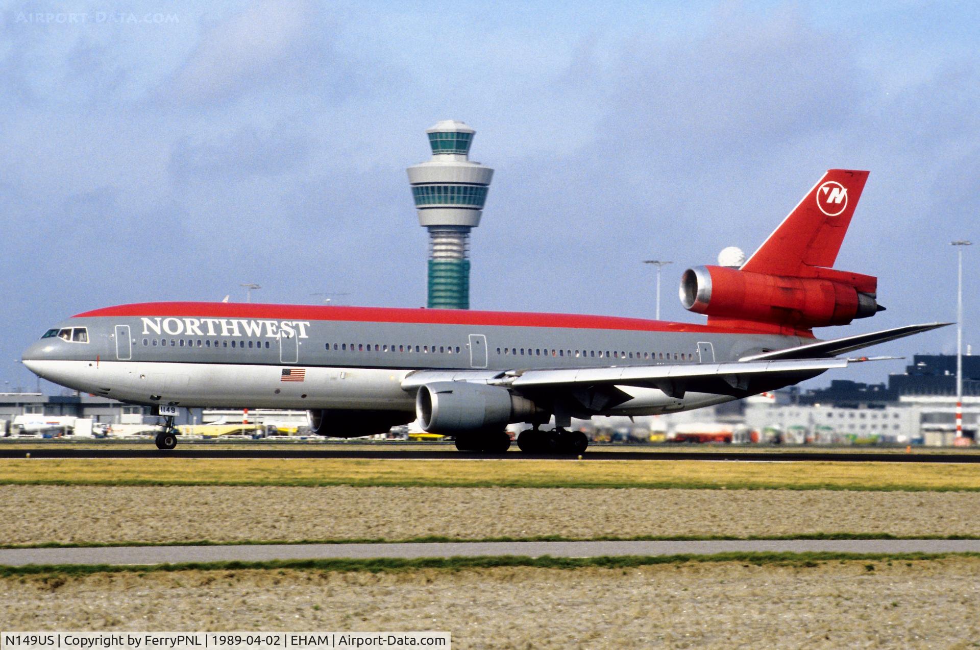 N149US, 1973 Douglas DC-10-40 C/N 46758, Northwest DC-10-40 taking-off
