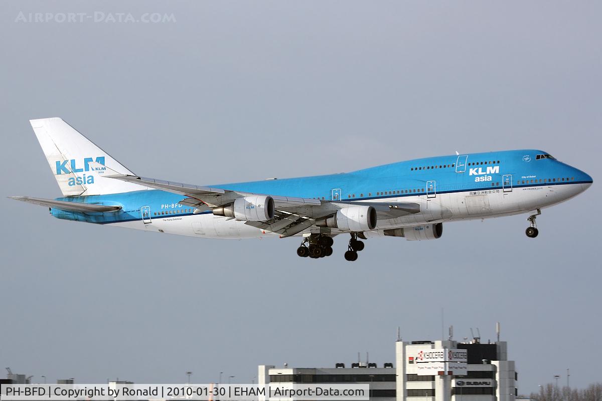 PH-BFD, 1989 Boeing 747-406BC C/N 24001, at spl