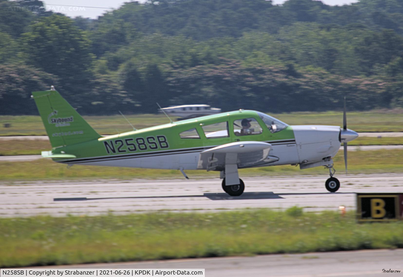 N258SB, 1969 Piper PA-28R-200 C/N 28R-35641, Landing after local flying
