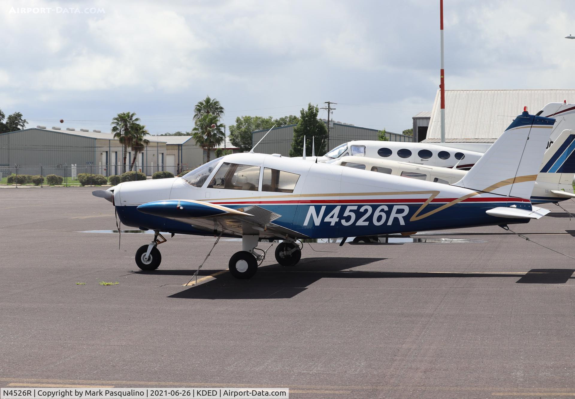 N4526R, 1965 Piper PA-28-140 C/N 28-21229, Piper PA-28-140