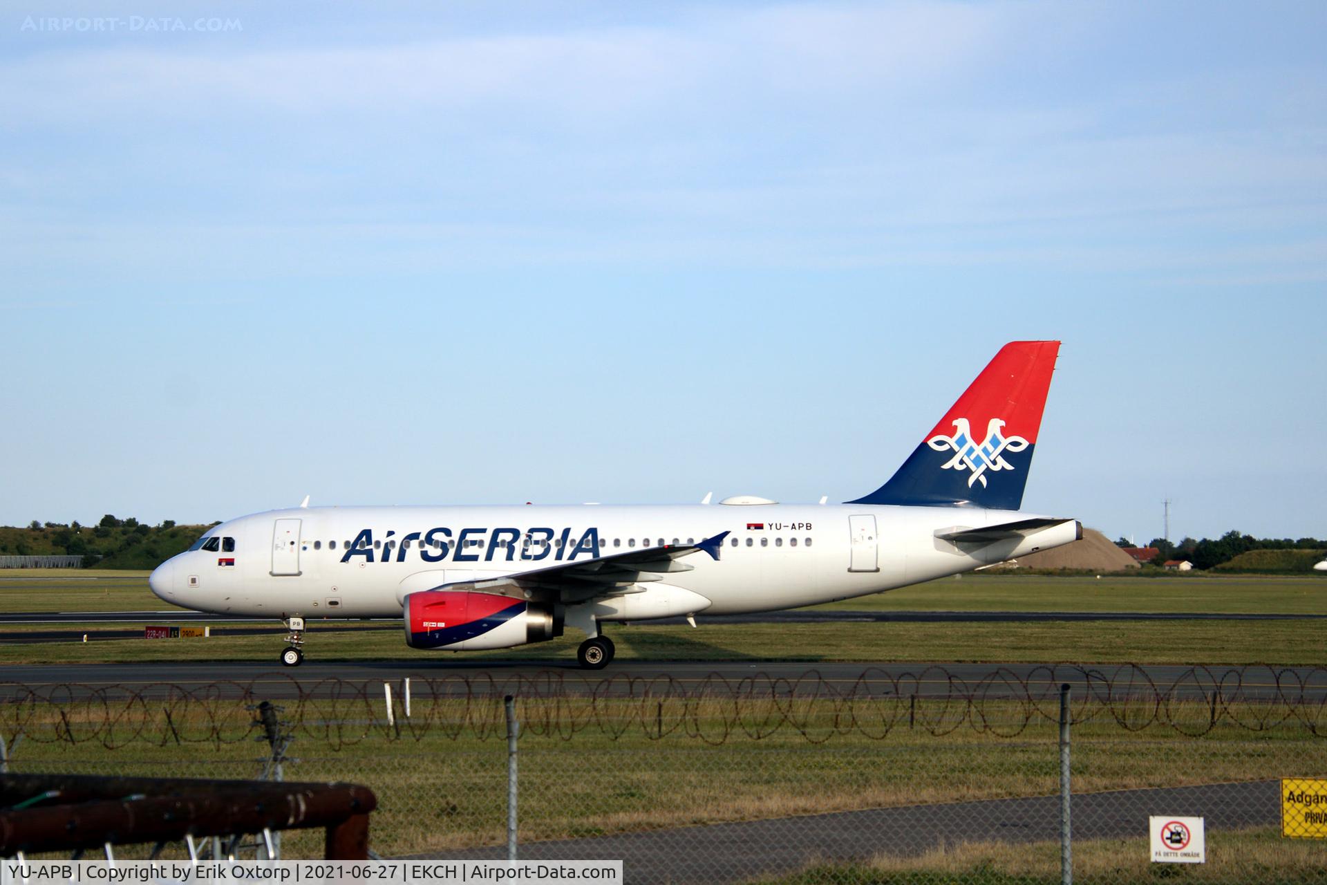 YU-APB, 2004 Airbus A319-132 C/N 2296, YU-APB landing rw 04L